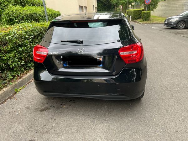 Mercedes-Benz Classe A III (2) 180 D INTUITION