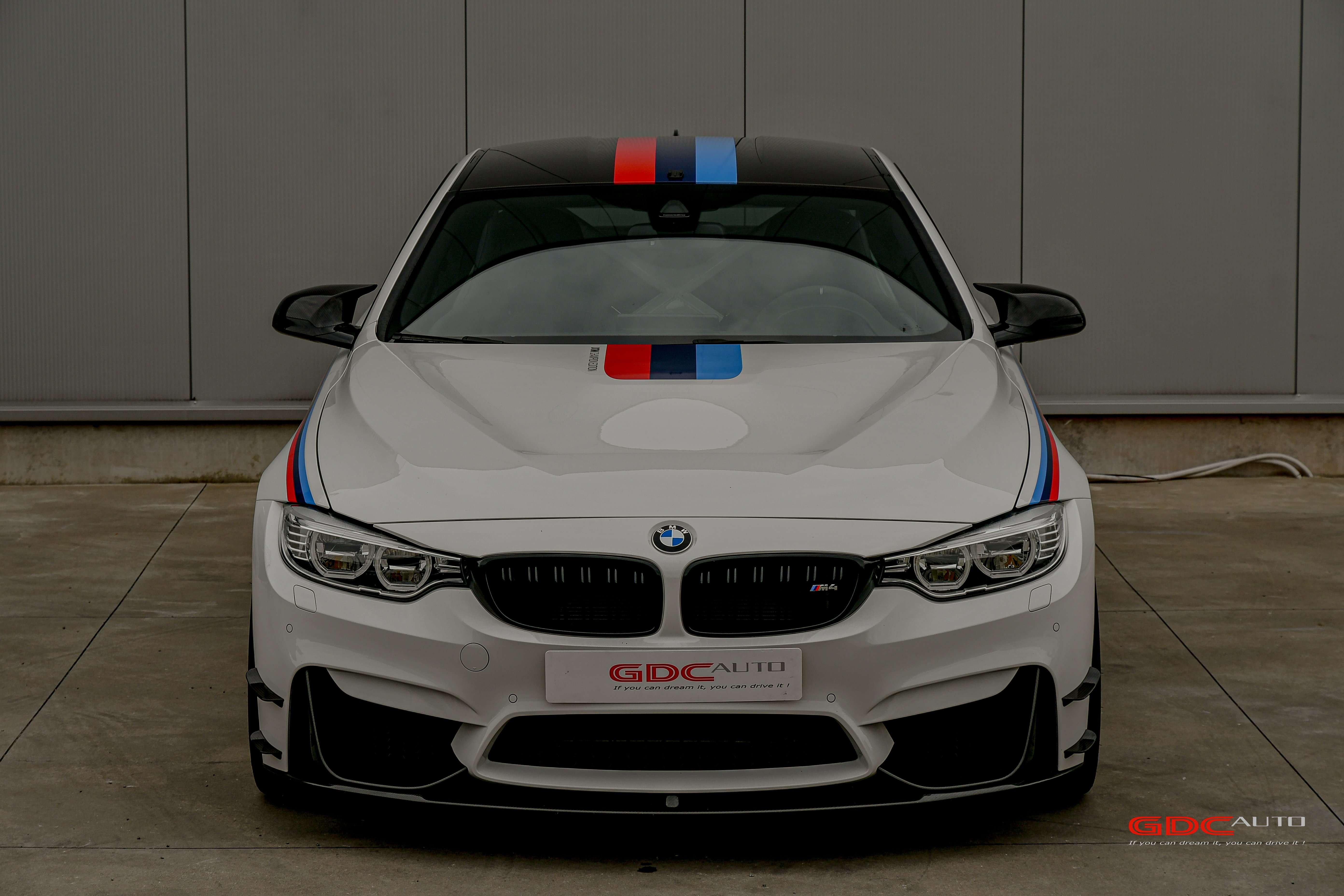 BMW M4 DTM Champion Edition 1/200