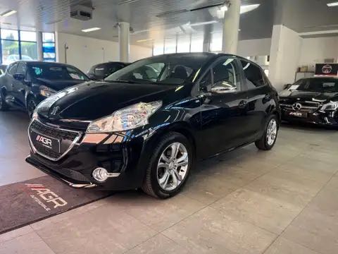 Peugeot 208 1.2i Style