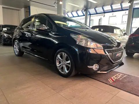 Peugeot 208 1.2i Style