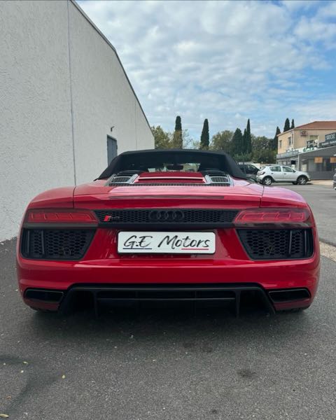Audi R8 II SPYDER 5.2 V10 FSI QUATTRO S TRONIC