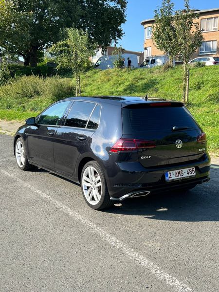Volkswagen Golf VII (2) 2.0 TDI 150 BLUEMOTION TECHNOLOGY 8CV CONFORTLINE 5P