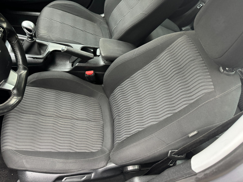 Peugeot 308 1.6 E-HDI FAP 115CH ACTIVE 5P