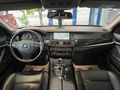 Bmw Serie 5 18D boîte automatique ✅✅✅