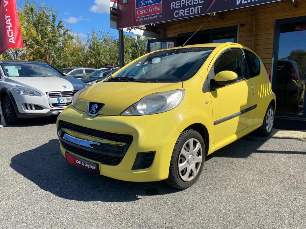 Peugeot 107 1.0e 12V 68ch BLUE LION Trendy