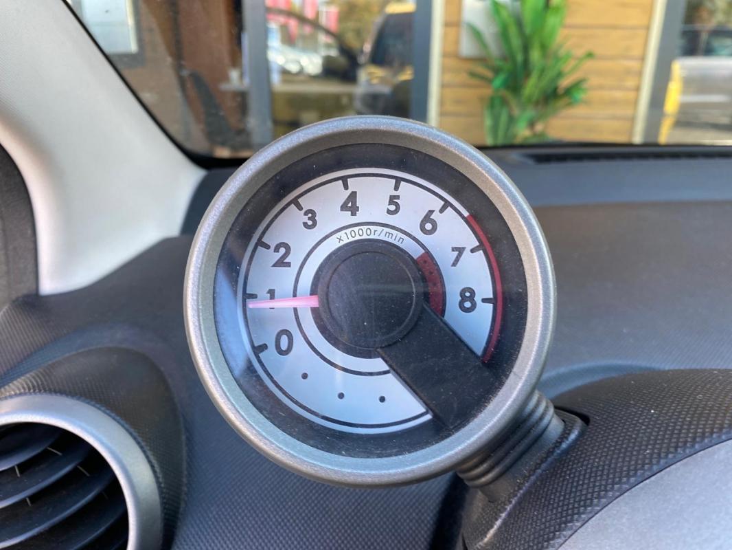 Peugeot 107 1.0e 12V 68ch BLUE LION Trendy