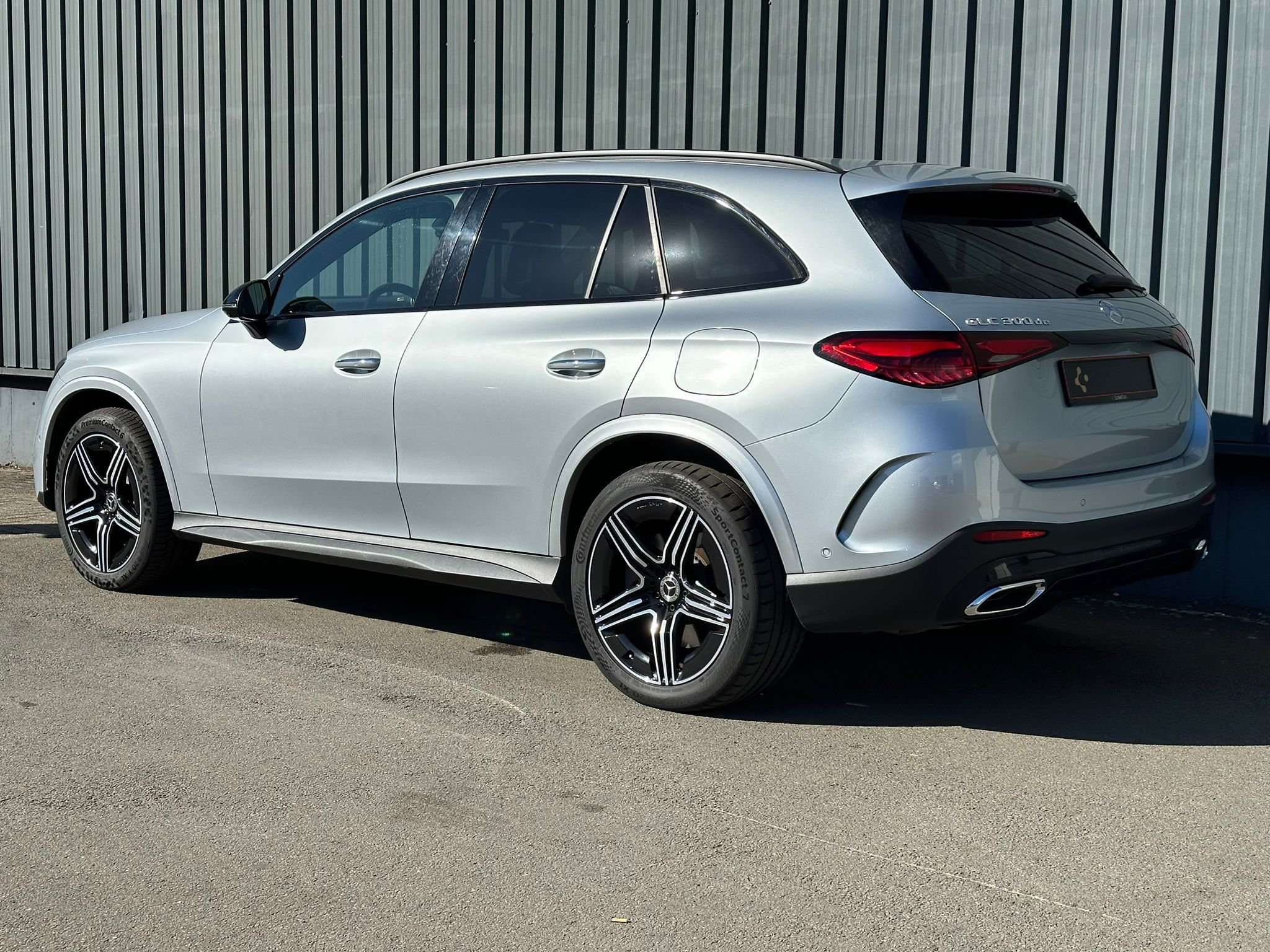 Mercedes-Benz GLC 300 de 4-Matic AMG LINE TOIT PANO PACK CONDUITE PLUS