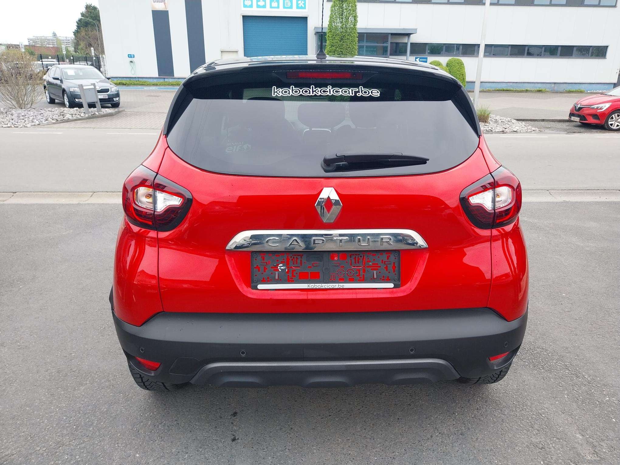 Renault Captur 1.2 TCe Bose Edition//NAVI-CAMERA-CLIM AUTO-LED//
