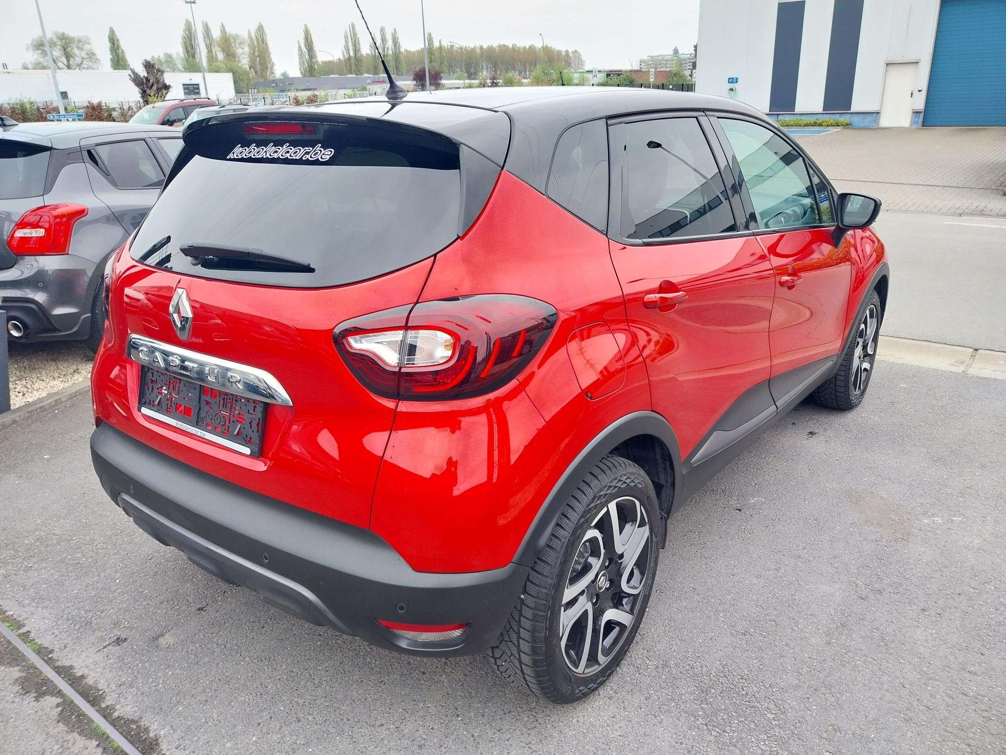 Renault Captur 1.2 TCe Bose Edition//NAVI-CAMERA-CLIM AUTO-LED//