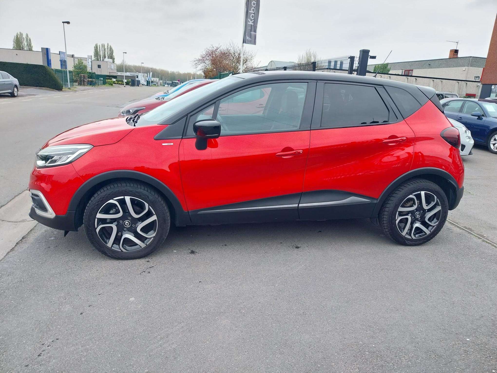 Renault Captur 1.2 TCe Bose Edition//NAVI-CAMERA-CLIM AUTO-LED//