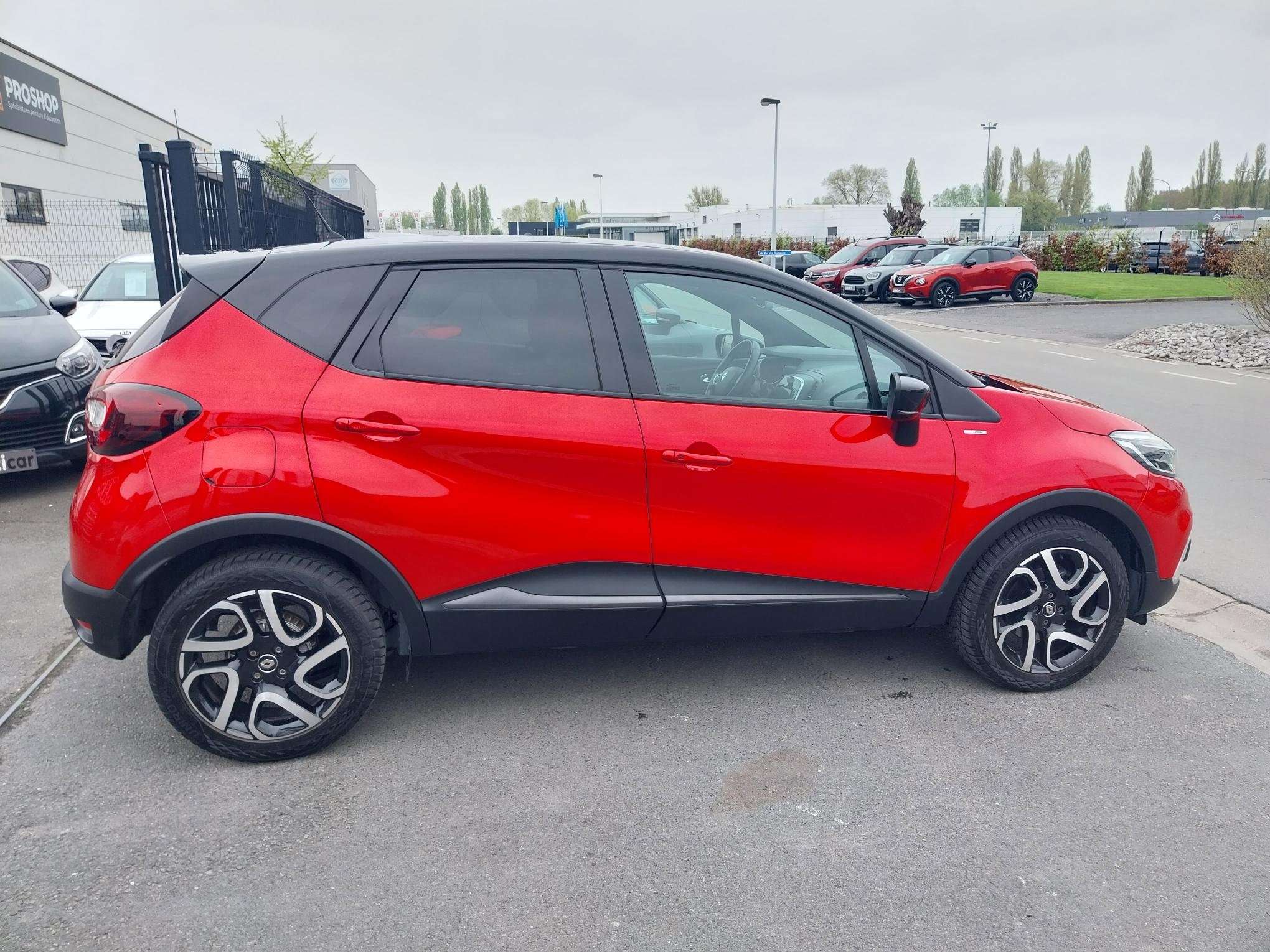Renault Captur 1.2 TCe Bose Edition//NAVI-CAMERA-CLIM AUTO-LED//