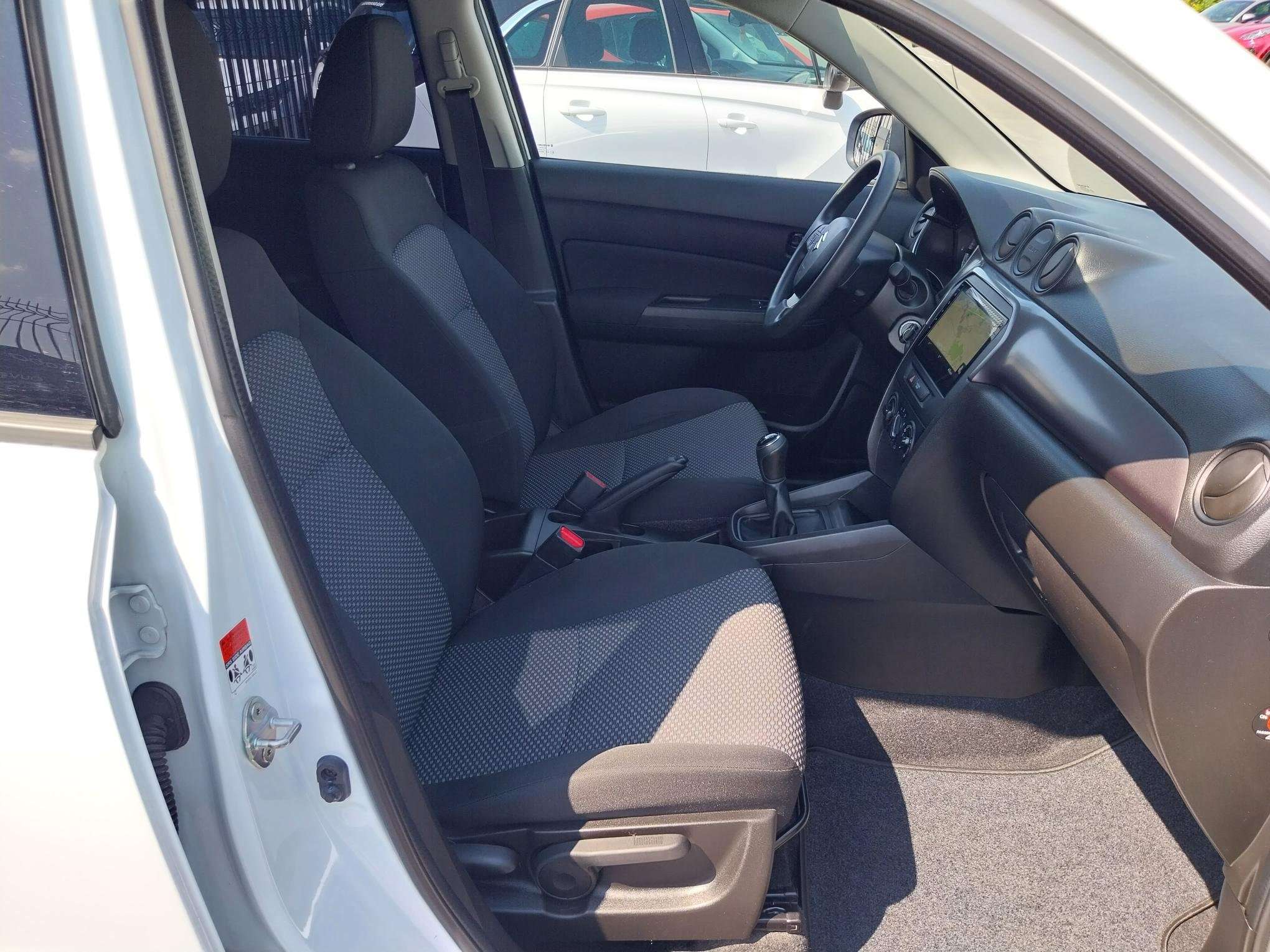 Suzuki Vitara 1.0 Turbo Boosterjet GL/NAVI-CAMERA-BLUETHOOT-CLIM