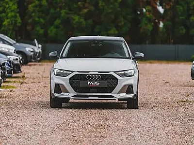 Audi A1 30 TFSI * CITYCARVER * MATRIX * COCKPIT * GPS *