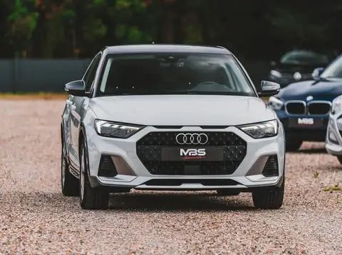 Audi A1 30 TFSI * CITYCARVER * MATRIX * COCKPIT * GPS *