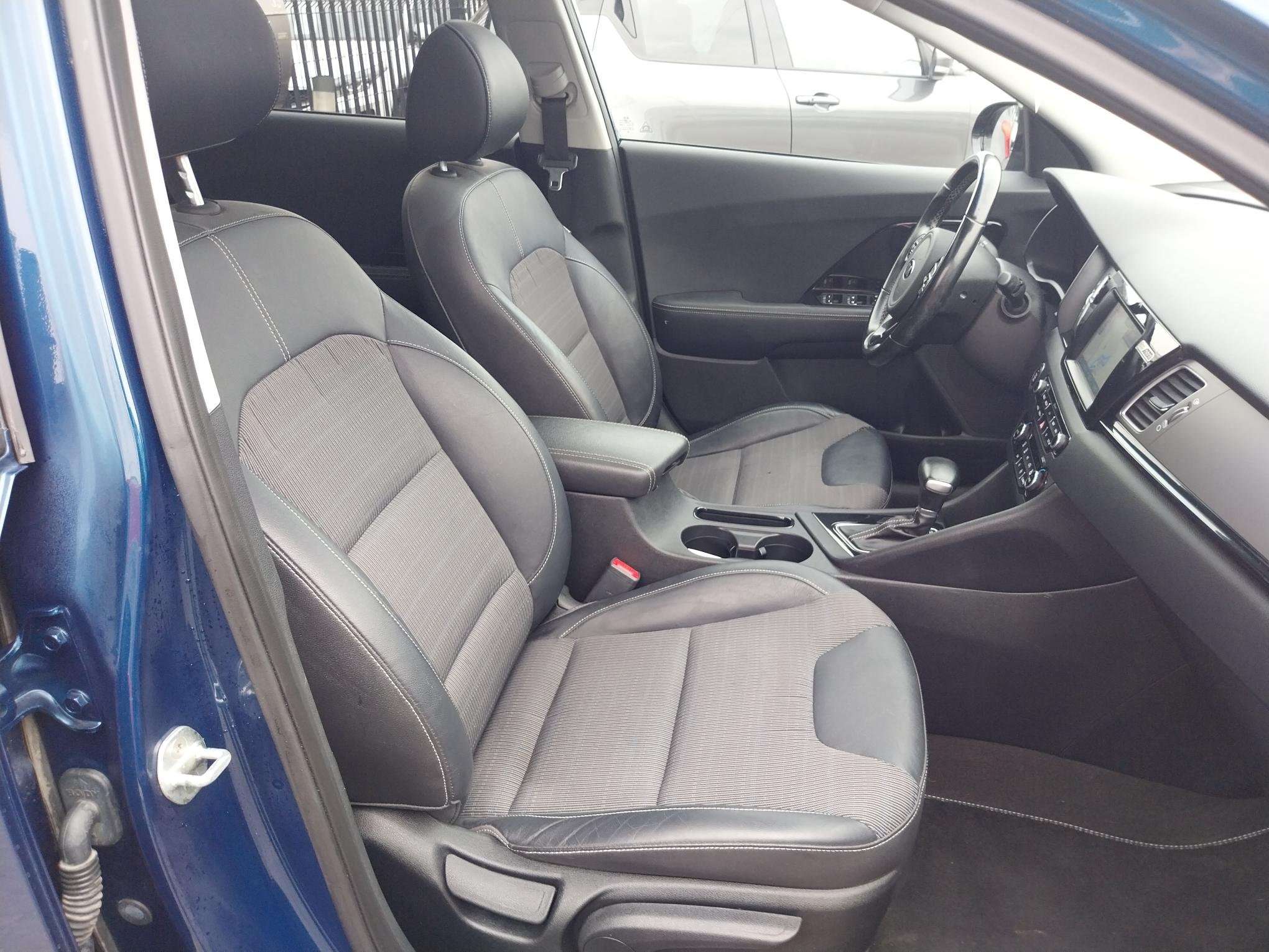 Kia Niro 1.6 GDi Fusion DCT Hybride/NAVI-CAMERA-CLIM AUTO/