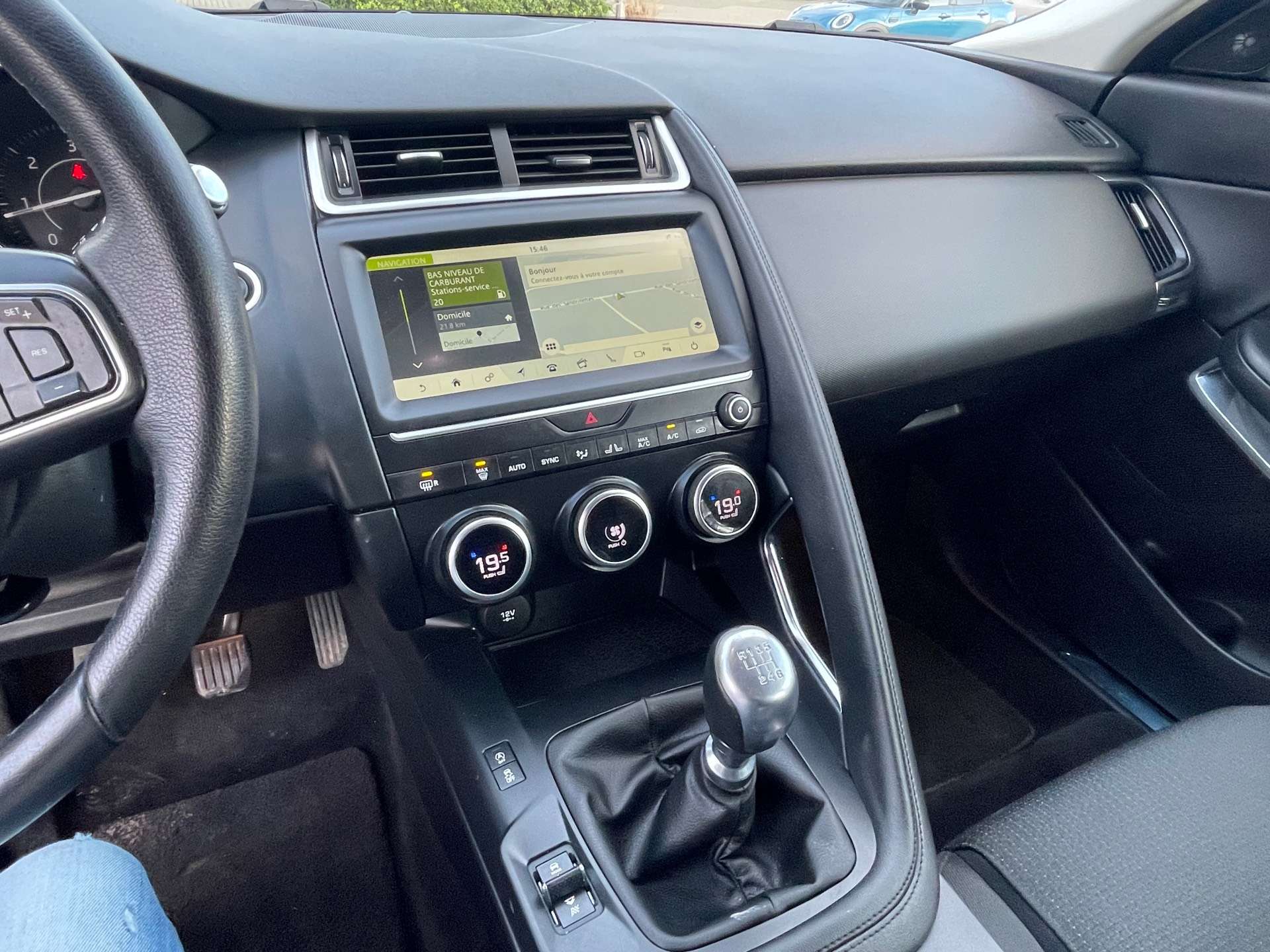 Jaguar E-Pace 2.0 D SE (EU6.2) // TVA RECUPERABLE // GARANTIE