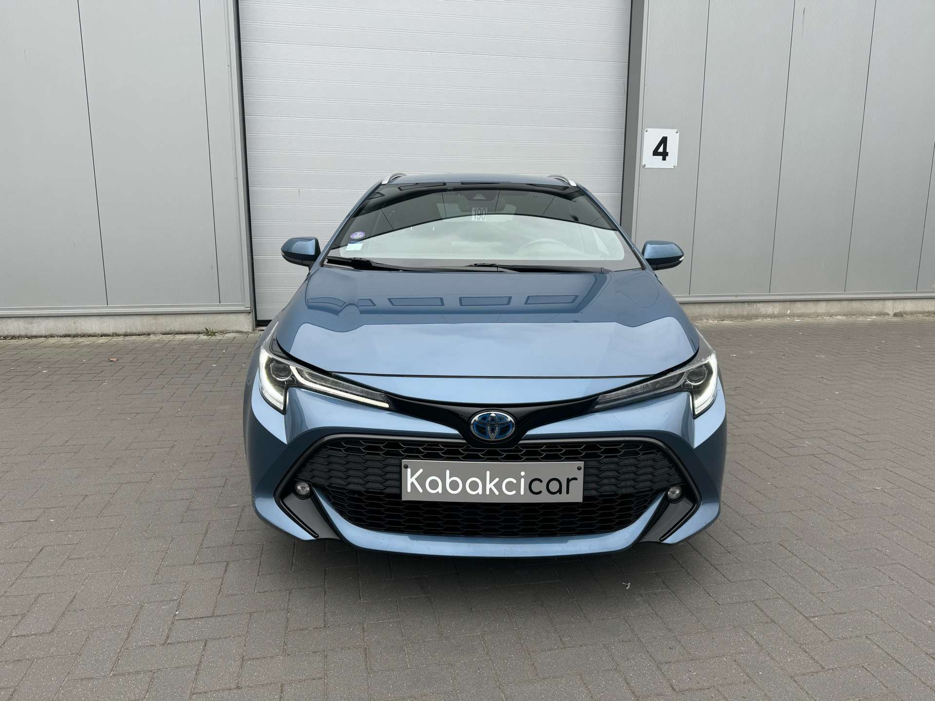 Toyota Corolla 2.0 Hybrid Dynamic e-CVT / CLIMATISATION /GARANTIE