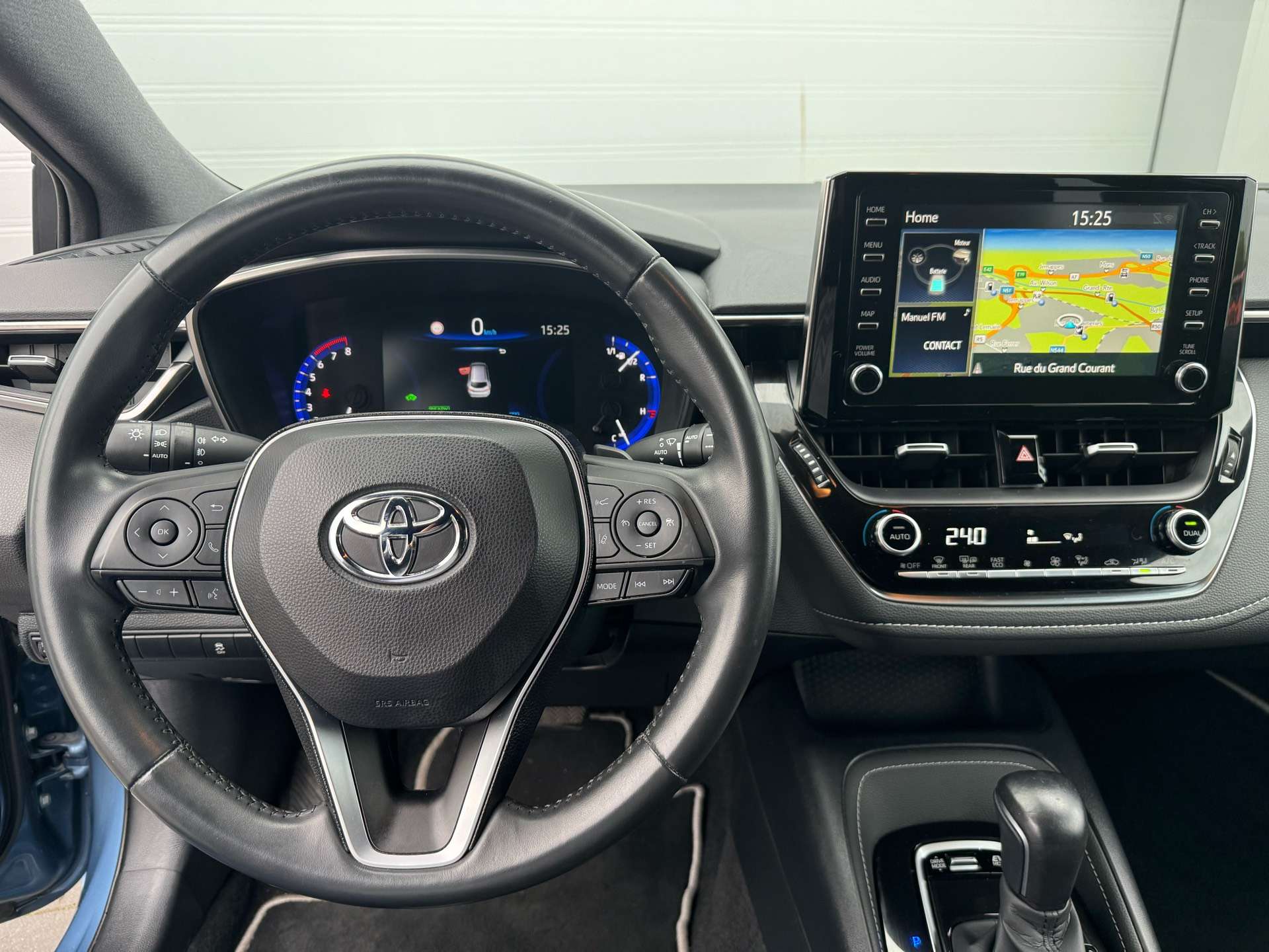 Toyota Corolla 2.0 Hybrid Dynamic e-CVT / CLIMATISATION /GARANTIE