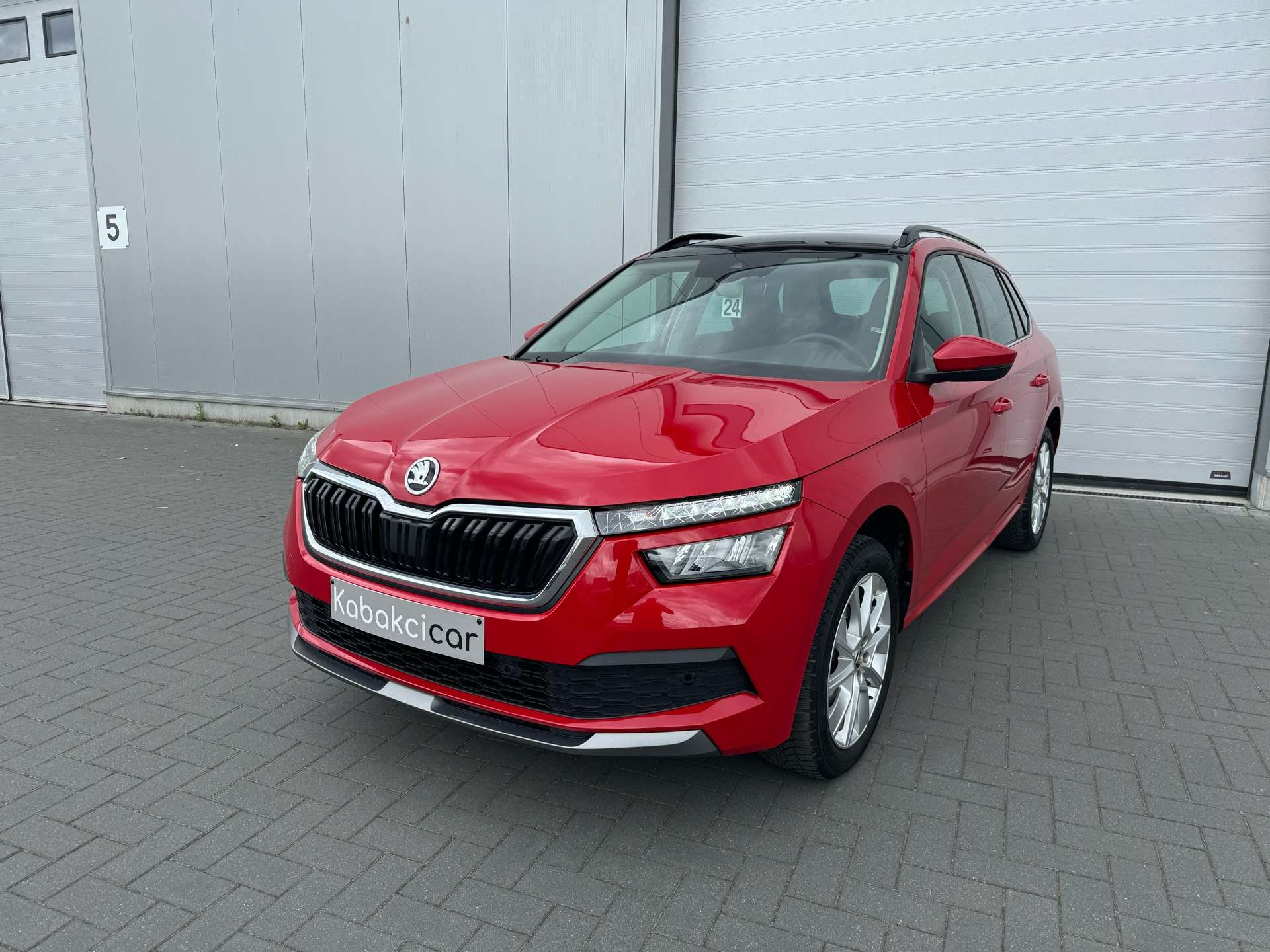 Skoda Kamiq 1.0 TSI Ambition / CARPLAY-GPS / GARANTIE 12 MOIS