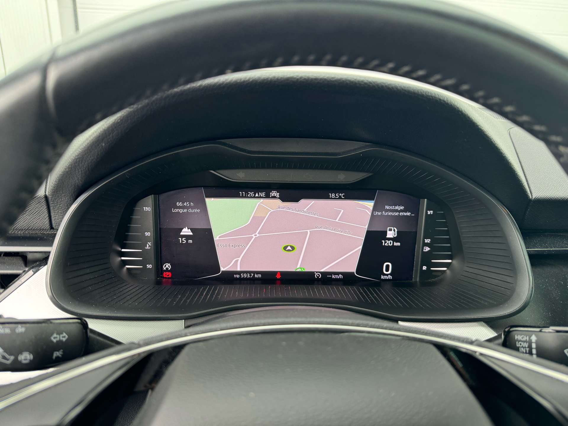 Skoda Kamiq 1.0 TSI Ambition / CARPLAY-GPS / GARANTIE 12 MOIS