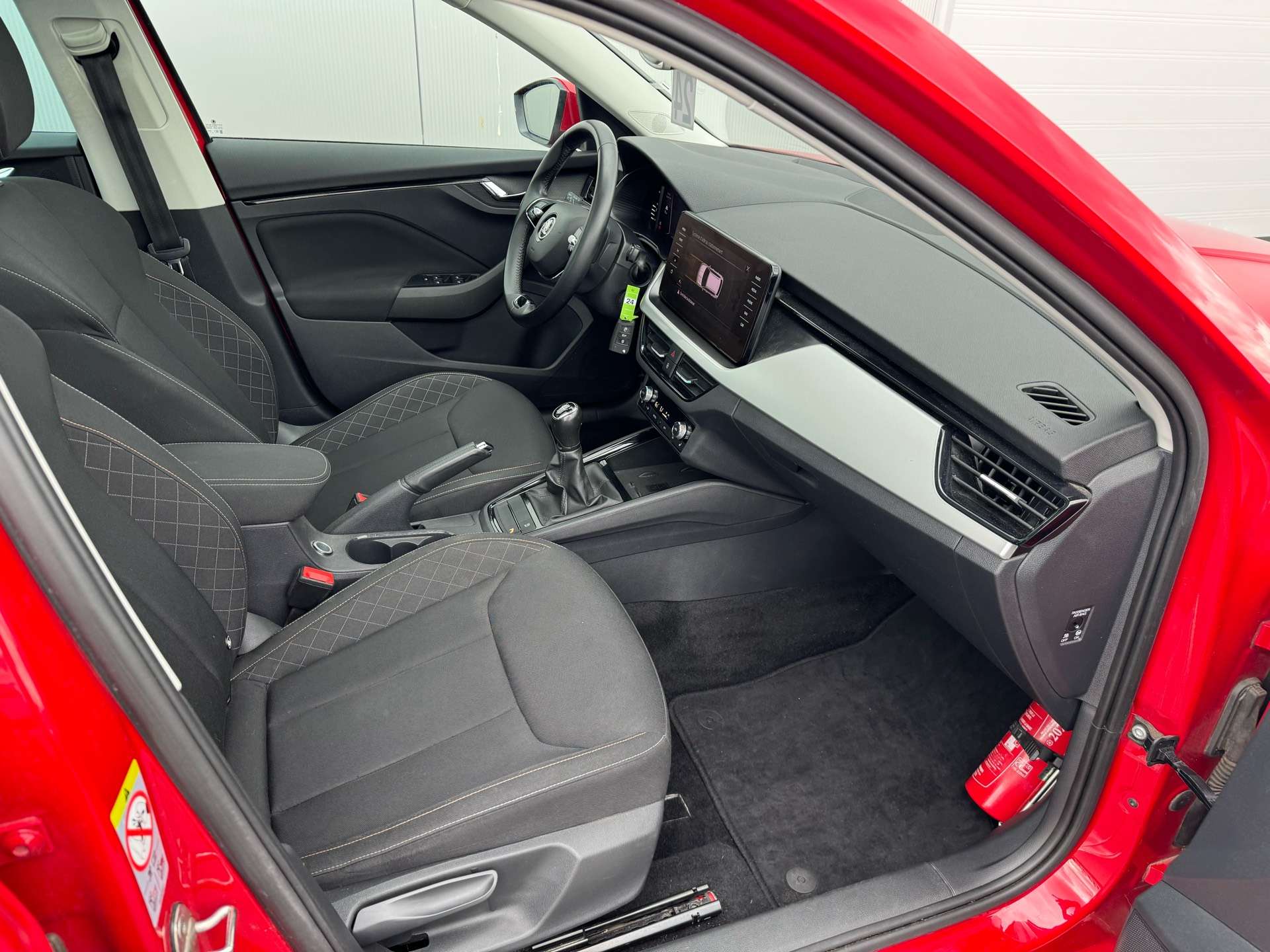 Skoda Kamiq 1.0 TSI Ambition / CARPLAY-GPS / GARANTIE 12 MOIS