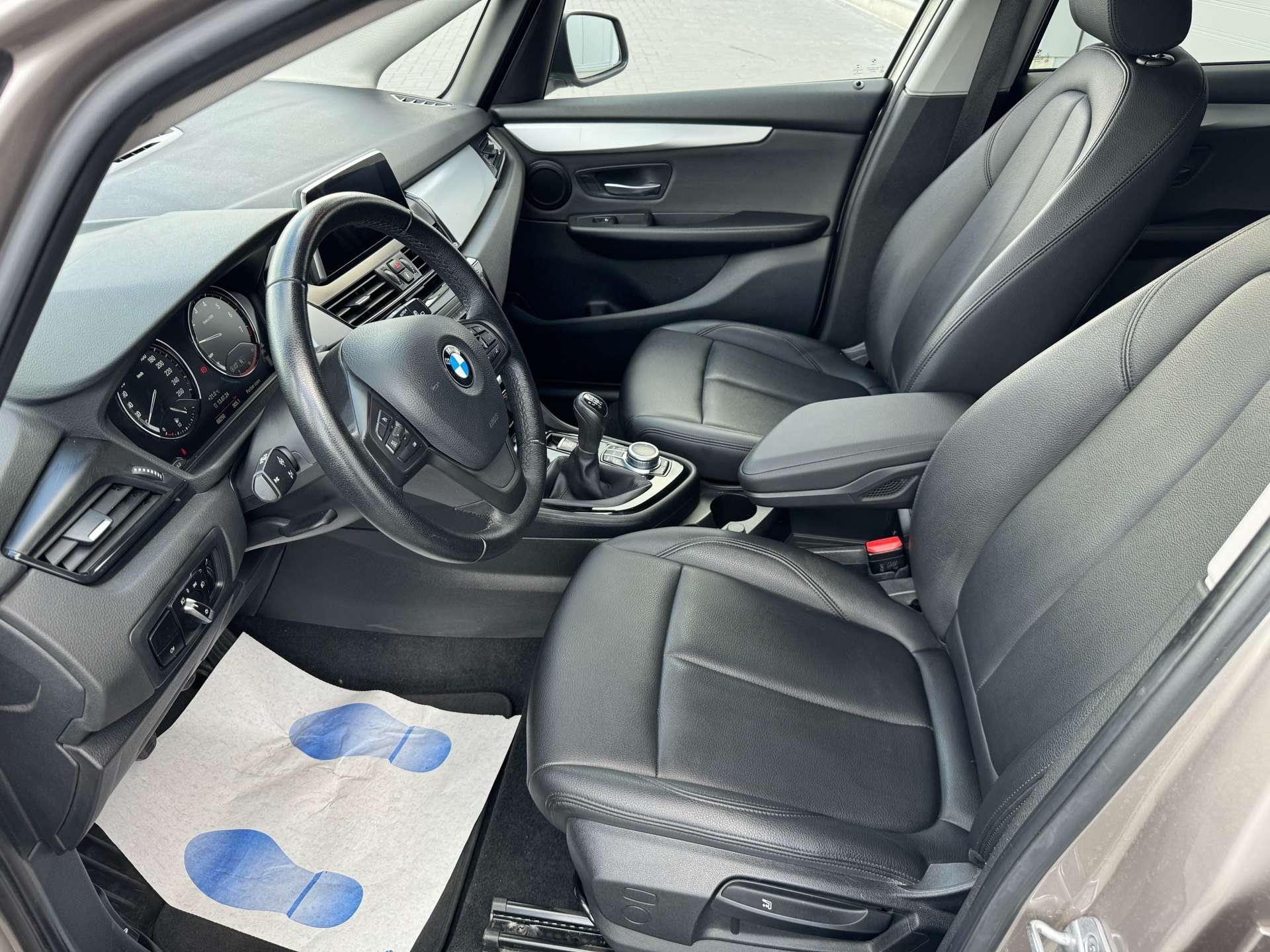 BMW 216 Active Tourer  // GPS // 1 ER MAIN // CARNET BMW