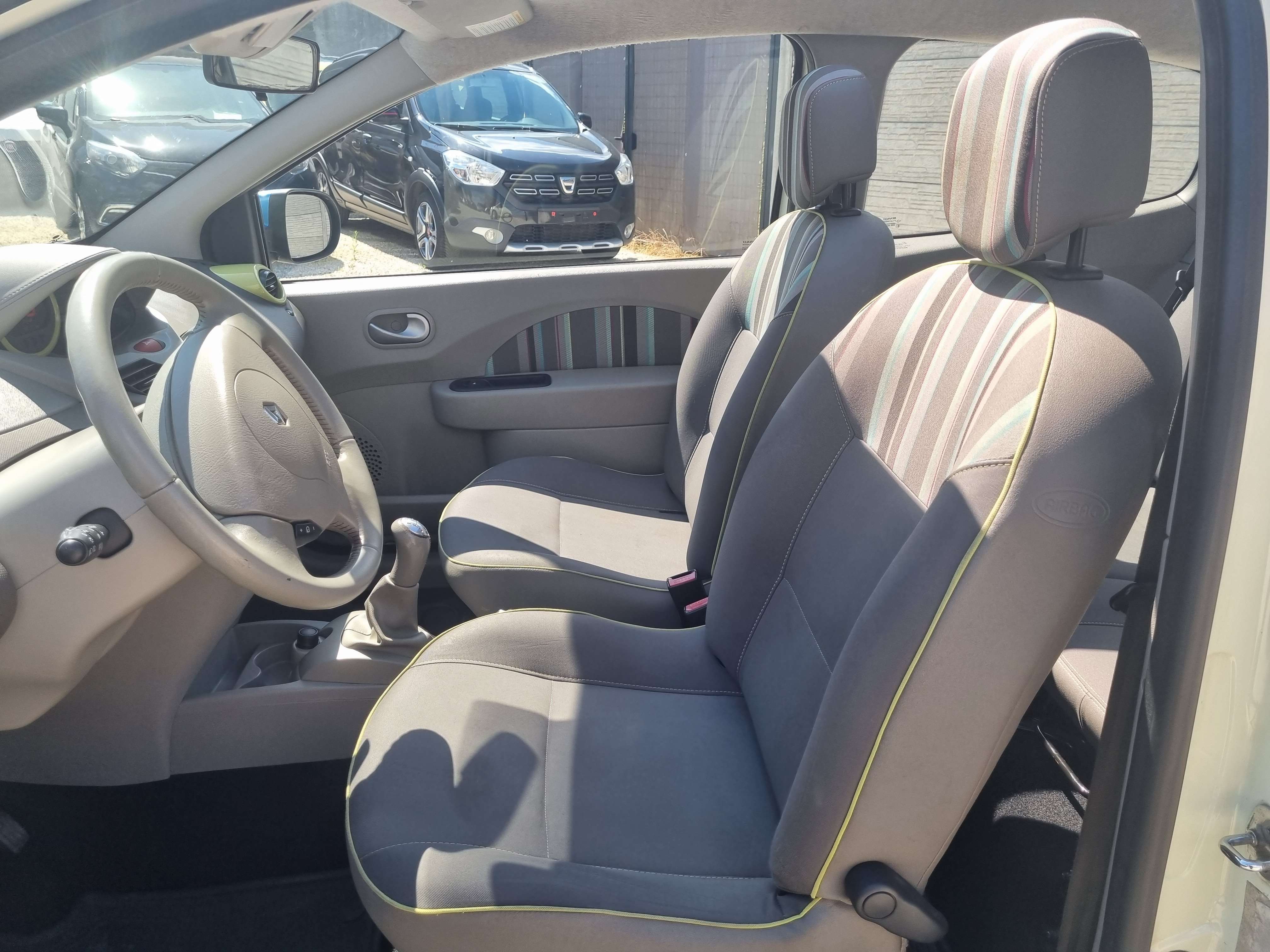 Renault Twingo 1.5 dCi Air//1 ERE MAIN//CARNET//USB/GARANTIE 12M