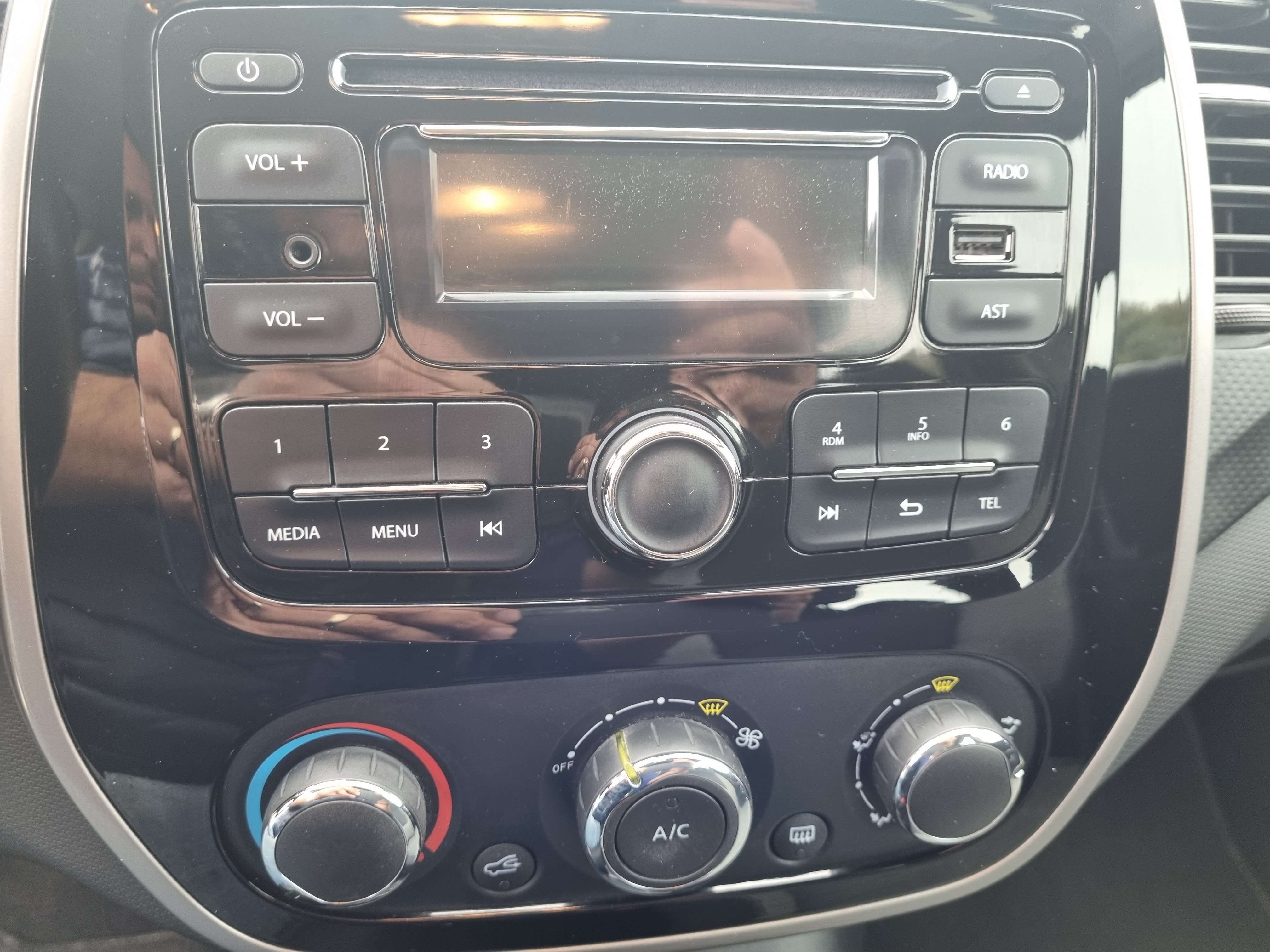 Renault Captur 1.5 dCi Energy Intens//CARNET//USB//CLIM/GARANTIE