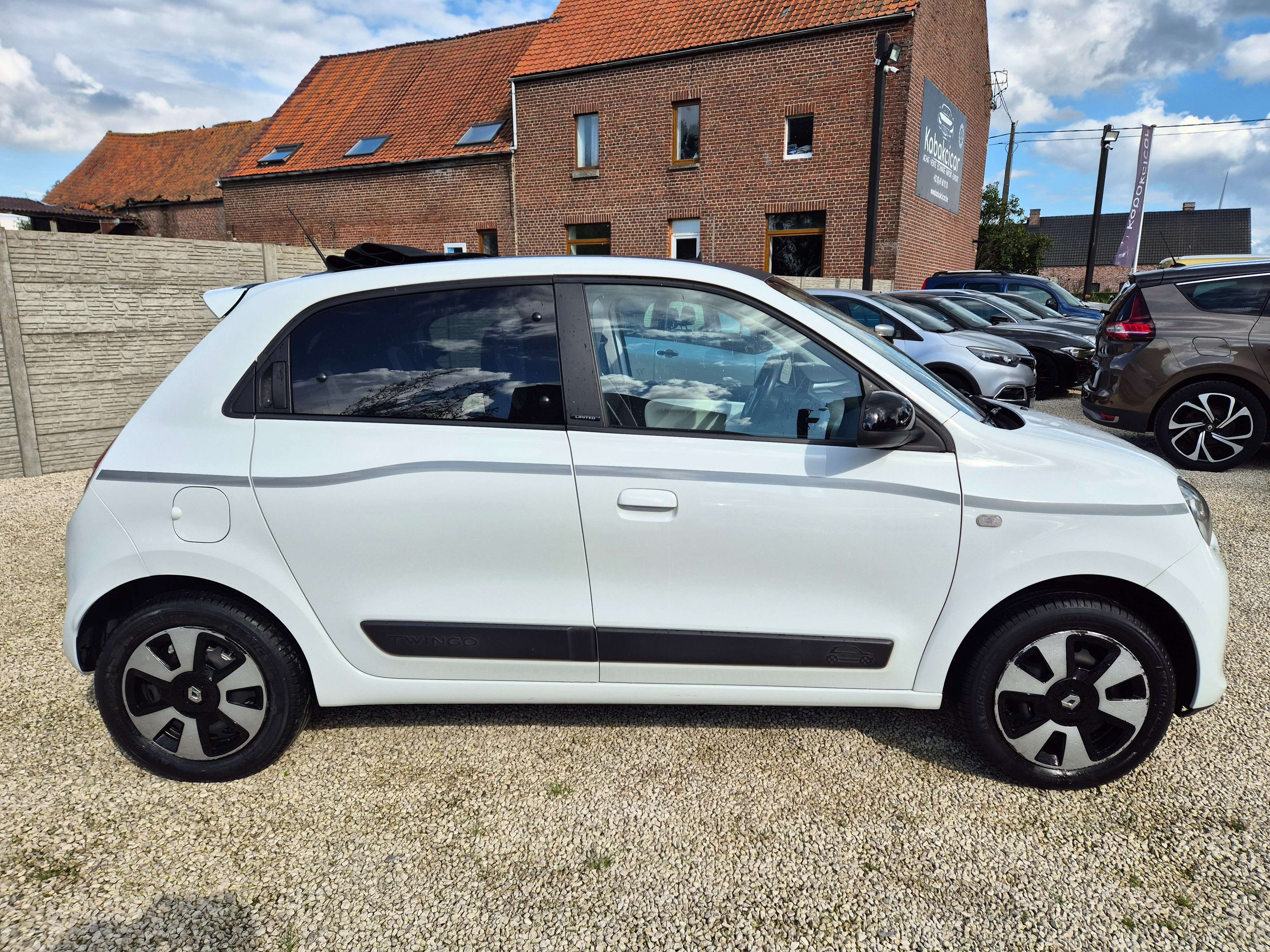 Renault Twingo 1.0i SCe Limited / Toit Ouvrant / GARANTIE 12 MOIS
