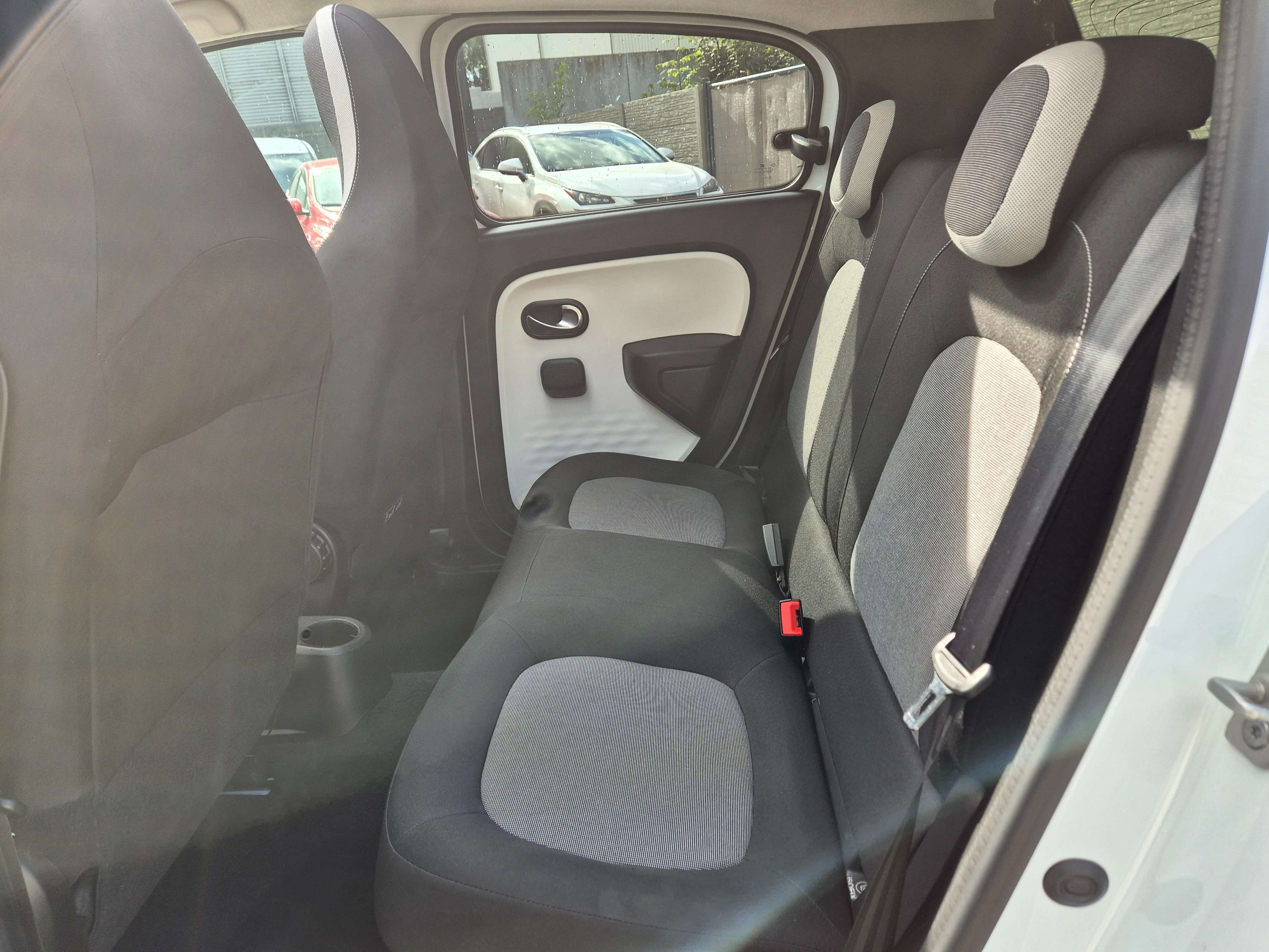 Renault Twingo 1.0i SCe Limited / Toit Ouvrant / GARANTIE 12 MOIS