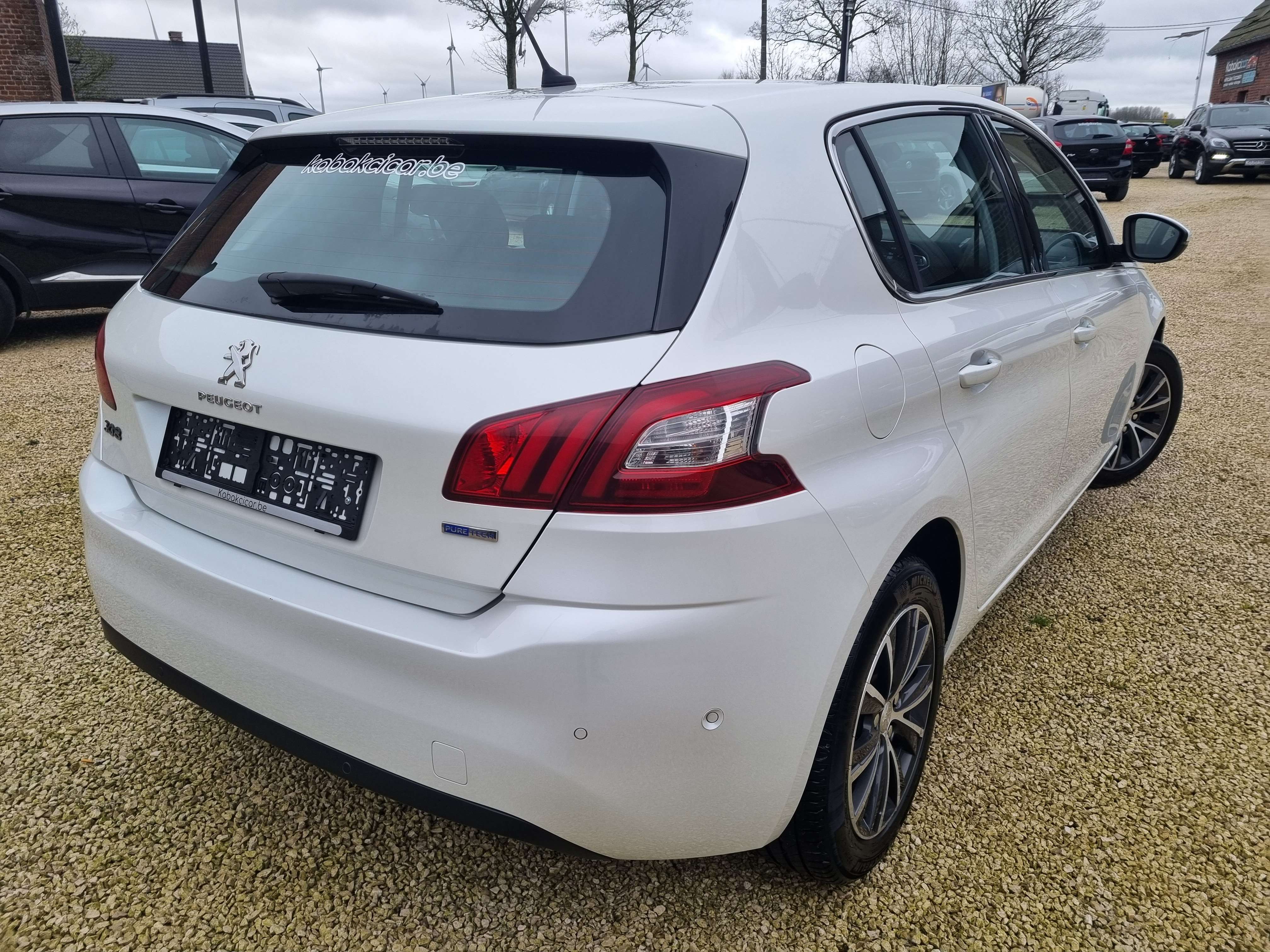 Peugeot 308 1.2 // Allure //CARNET//GPS//CAMERA//GARANTIE 12M