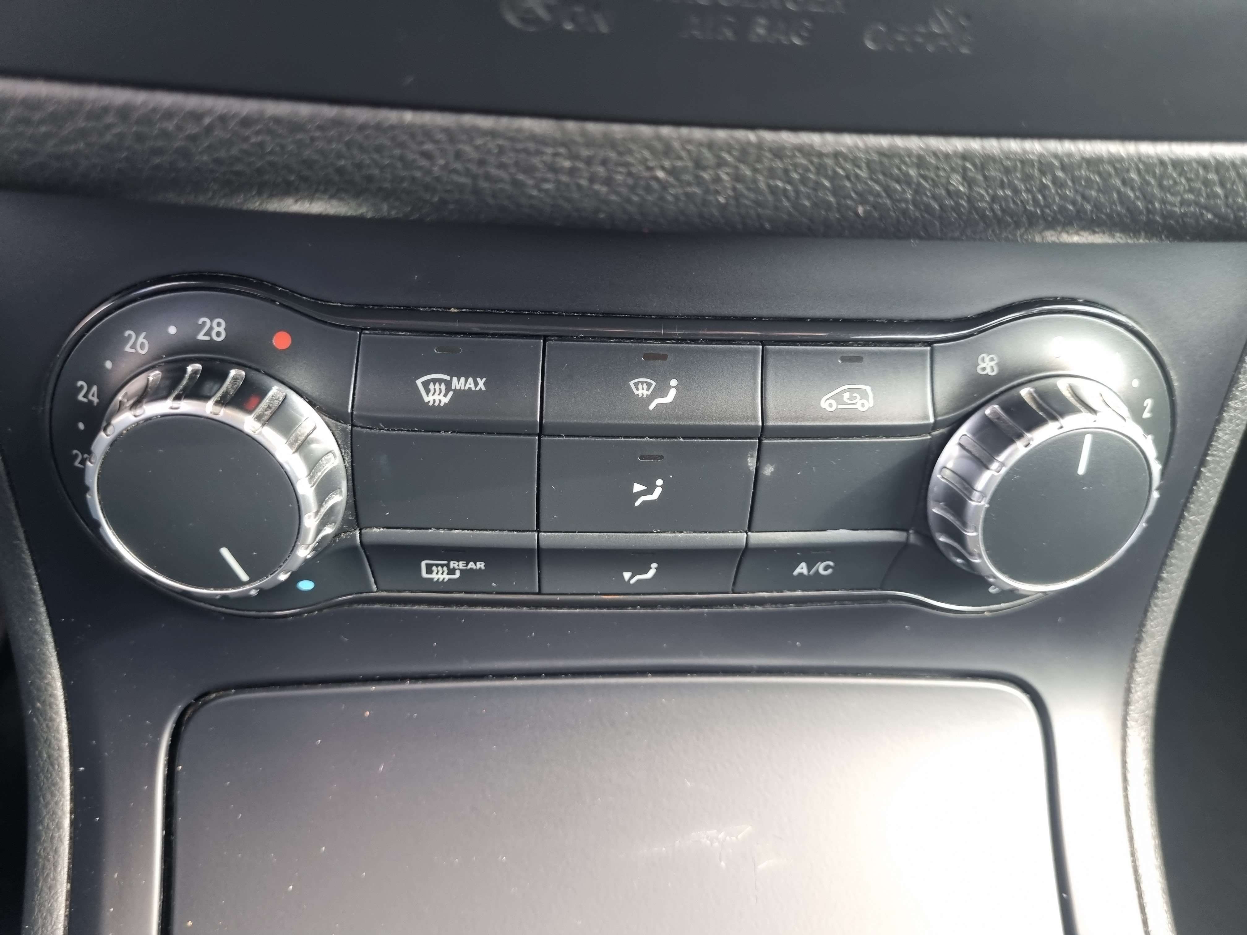 Mercedes-Benz B 180 CDI// CUIR//CLIM//USB//GARANTIE 12 MOIS//