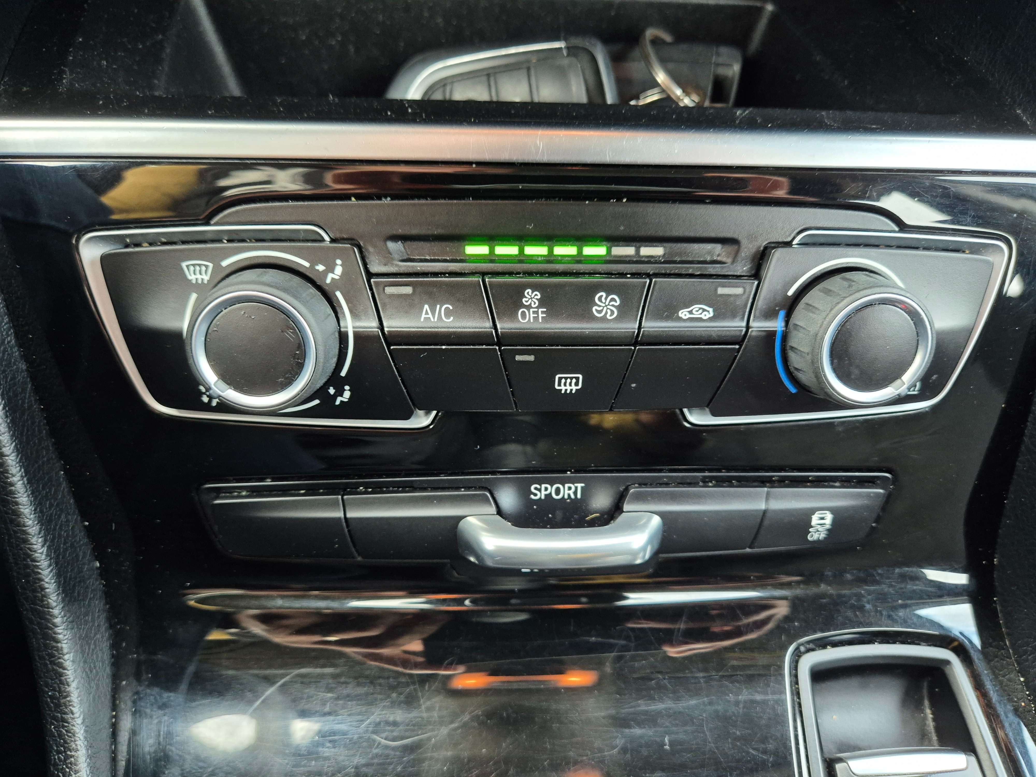 BMW 216 Active Tourer d//GPS//CLIM//USB//GARANTIE 12M