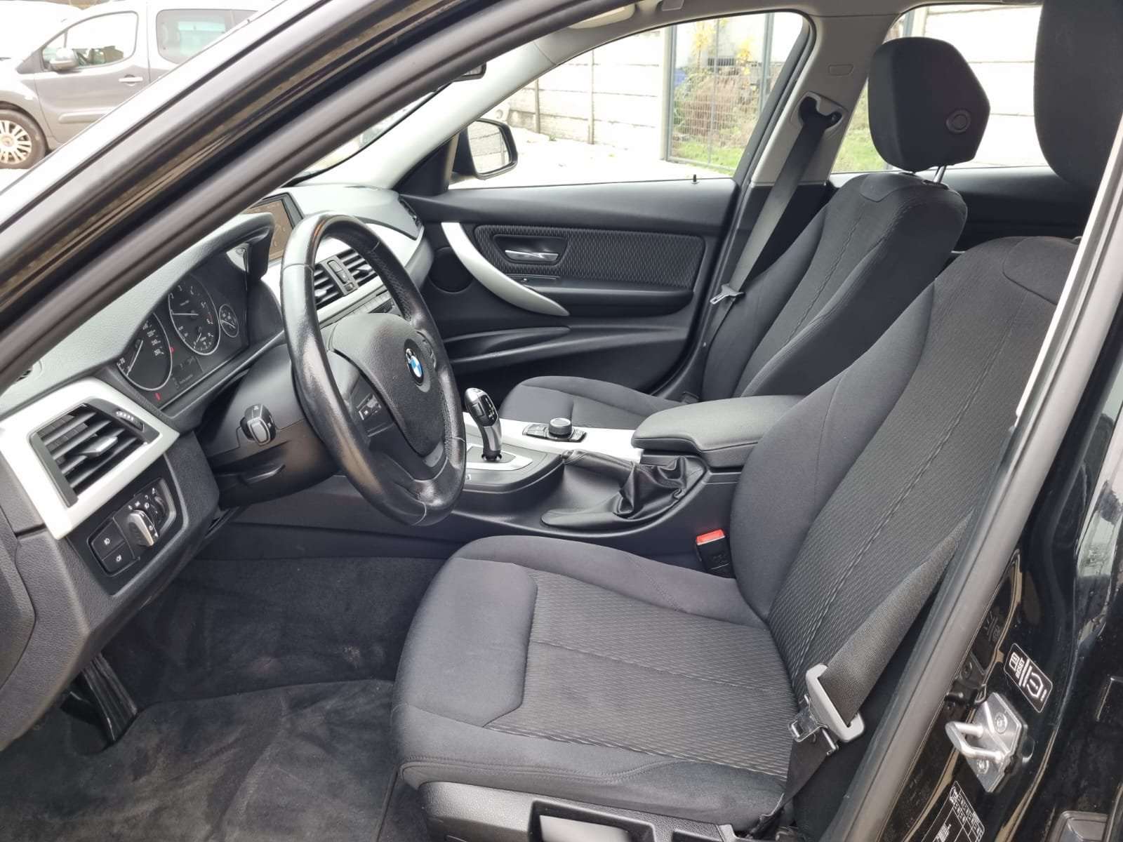 BMW 318 dA// CLIM//GARANTIE 12 MOIS