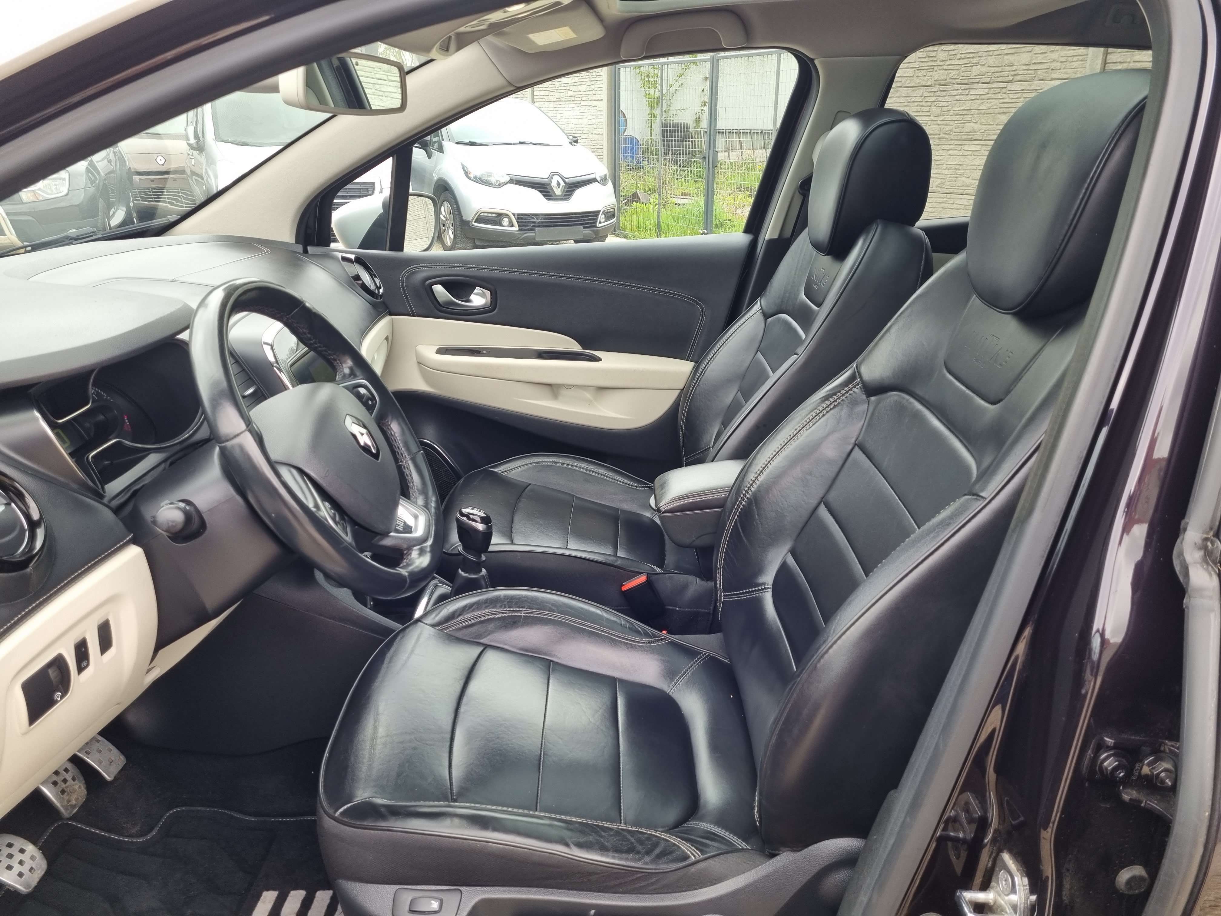 Renault Captur 1.5 dCi Initiale paris//GPS//CAMERA/USB/GARANTIE