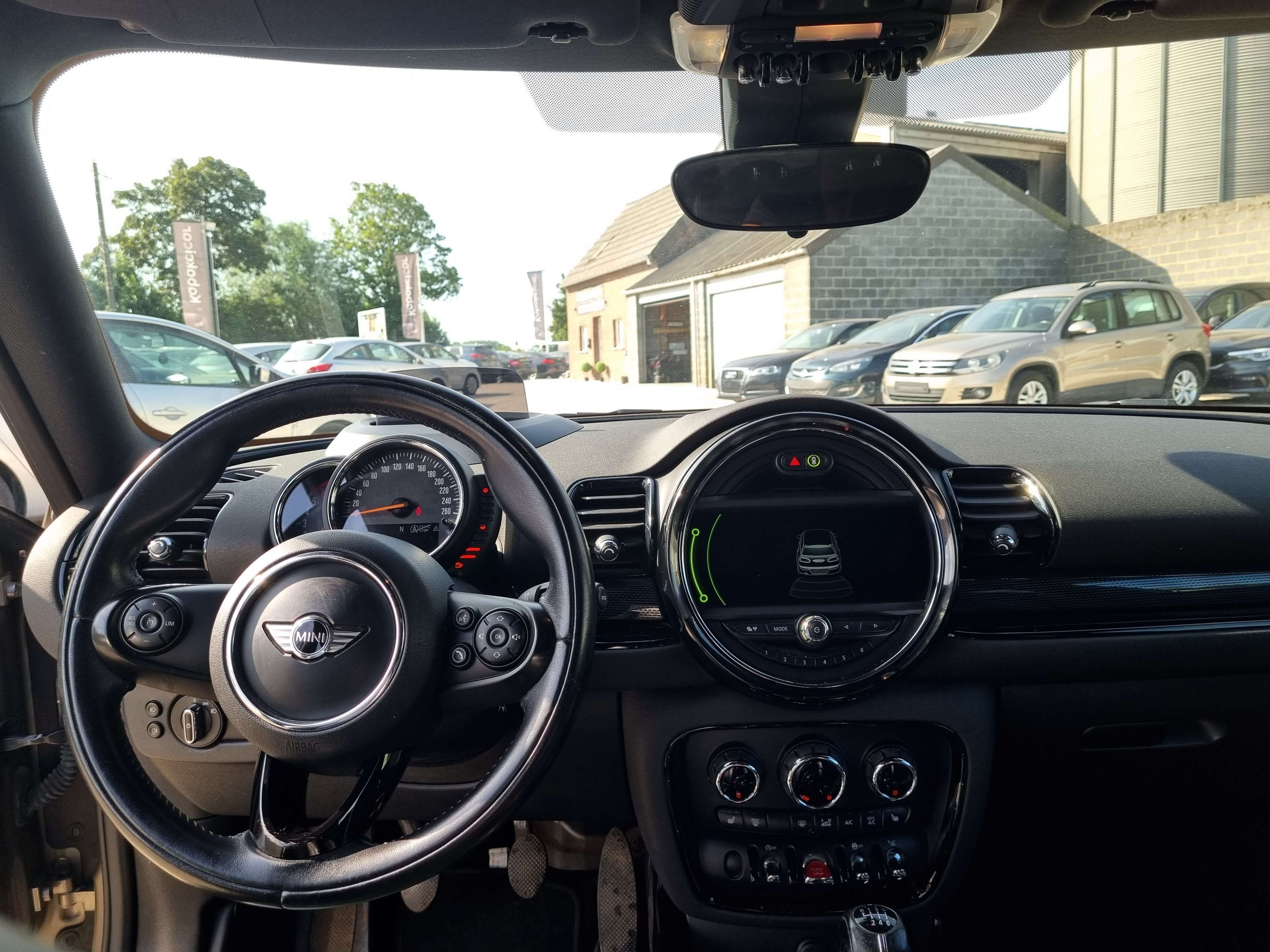 MINI Cooper D Clubman 2.0//CARNET//GPS//XENON//USB//CLIM/CUIR/GARANTIE