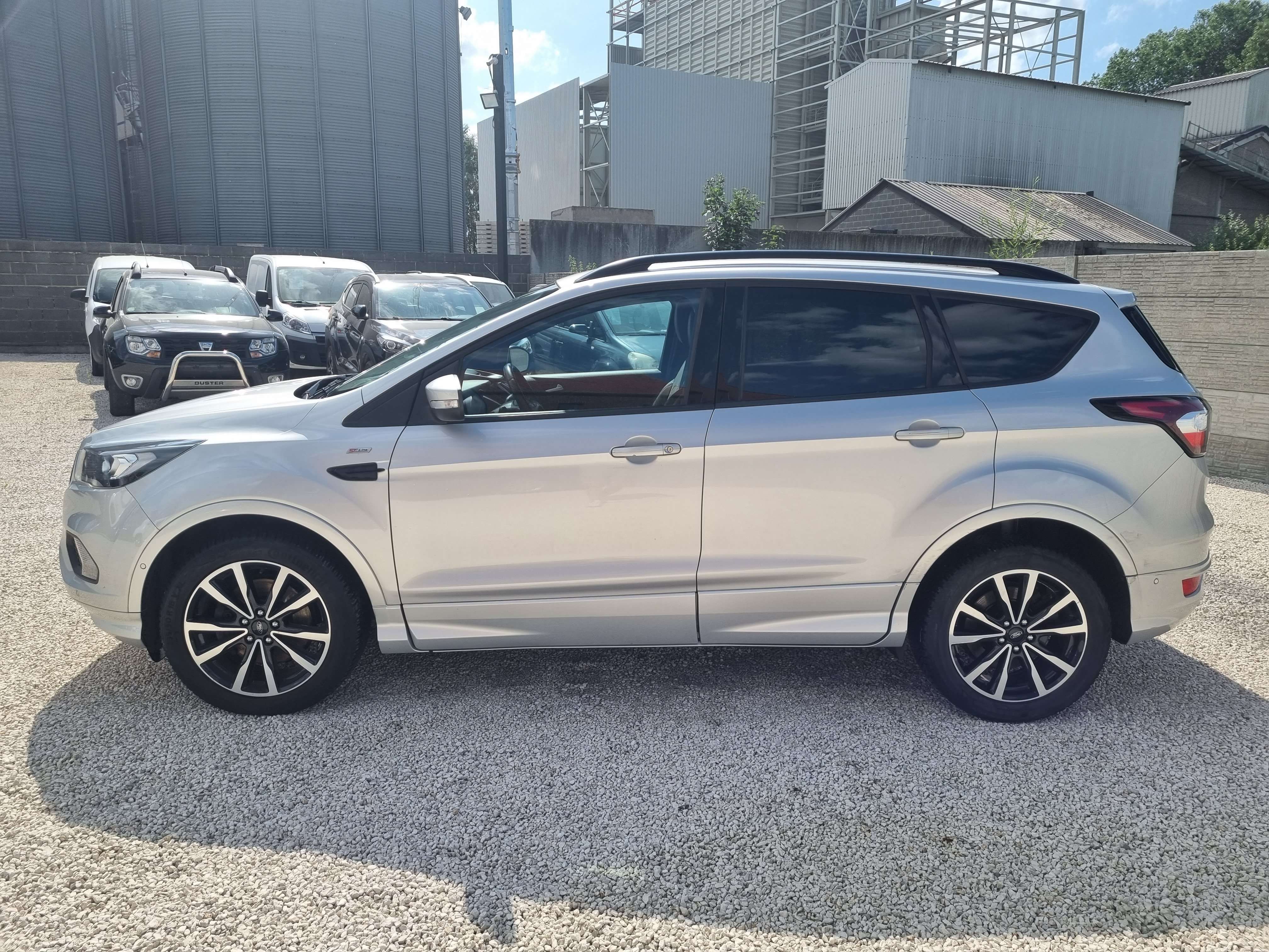 Ford Kuga 1.5 TDCi ST Line// GPS//CLIM//CRUISE//GARANTIE 12M