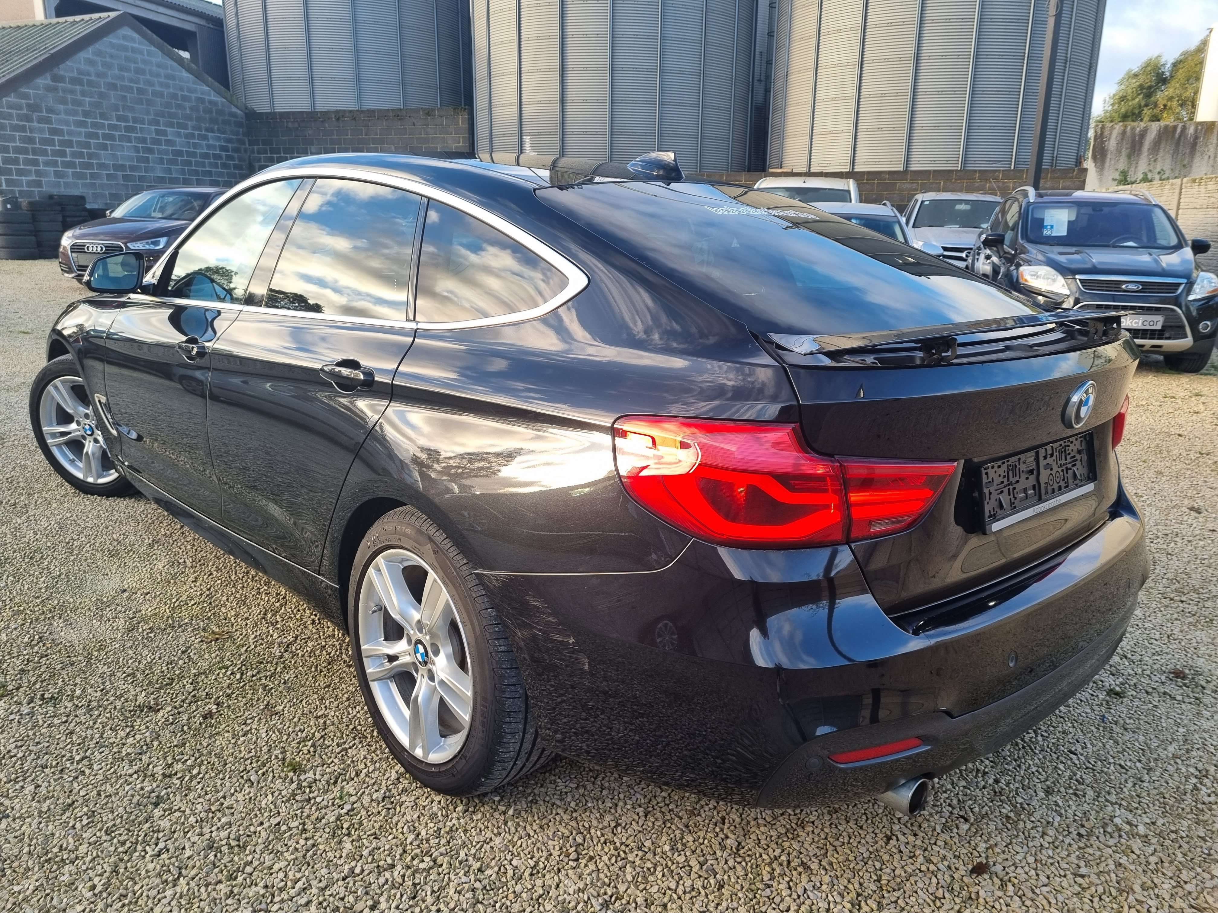 BMW 318 d GT// PACK M//CARNET//CLIM/USB//CRUISE/GARANTIE