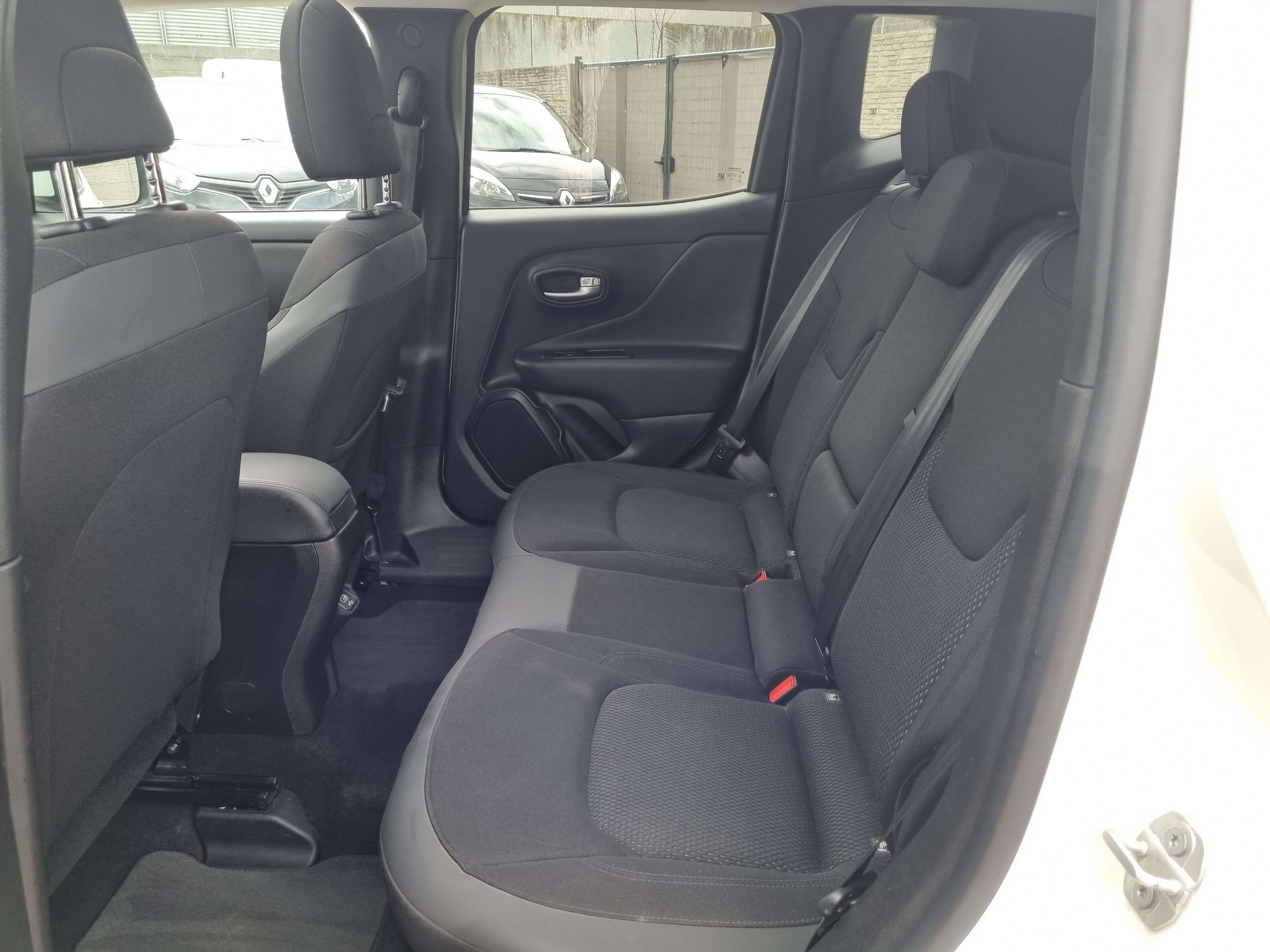 Jeep Renegade 1.0 T3 // 27.000 KM//GPS//CLIM/USB/GARANTIE 12M