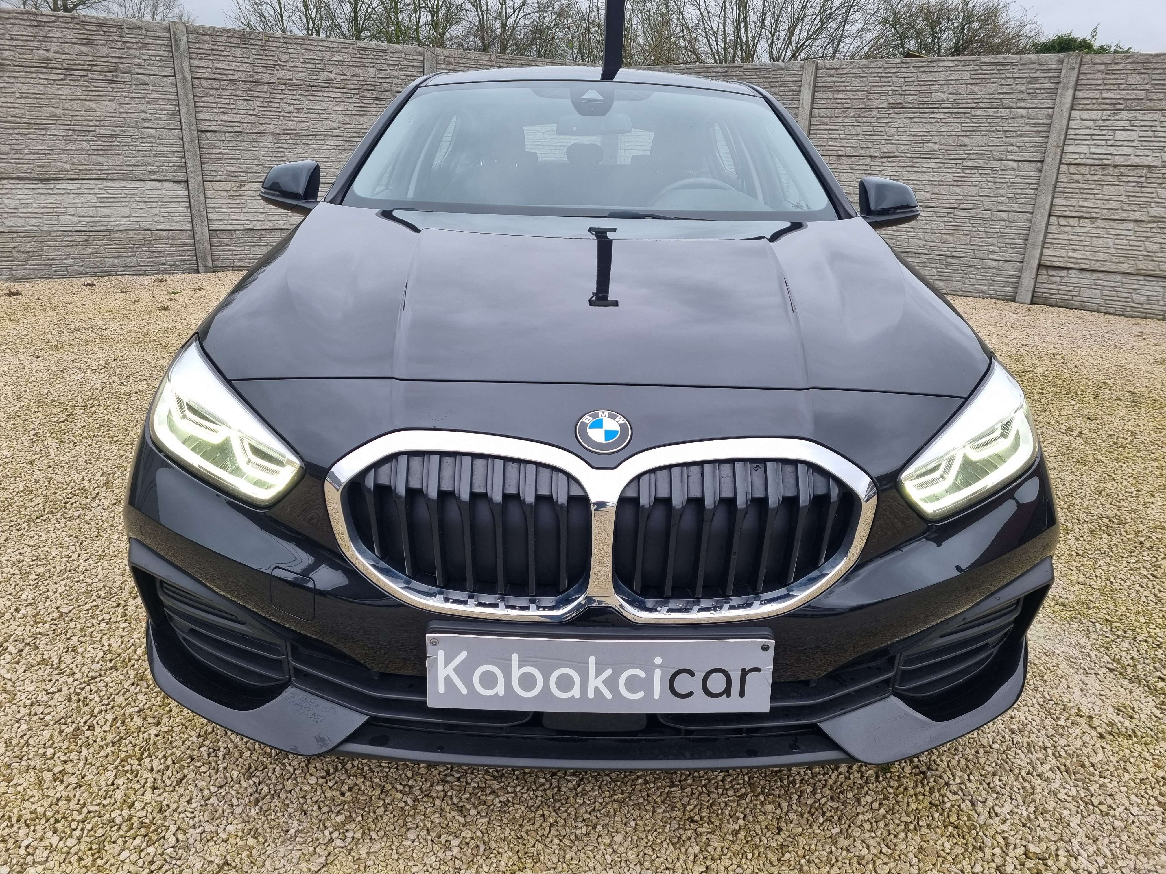 BMW 116 d//51.000 KM// CARNET//GPS/CAMERA/USB/GARANTIE 12M