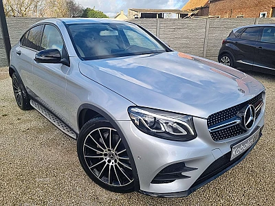 Mercedes-Benz GLC 220 d  4-Matic//PACK AMG//GPS/CLIM/CAMERA/GARANTIE 12M