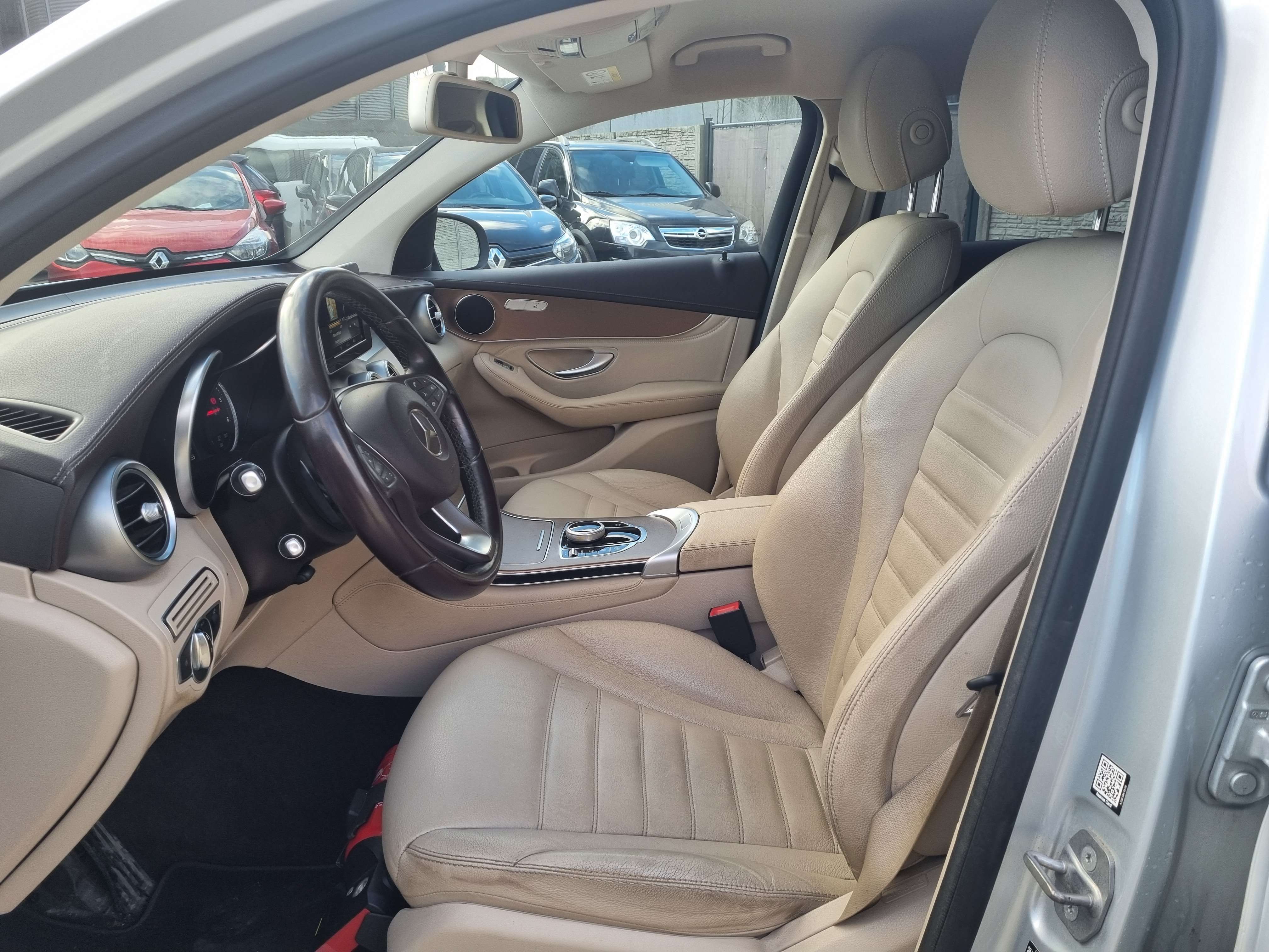 Mercedes-Benz GLC 220 d  4-Matic//PACK AMG//GPS/CLIM/CAMERA/GARANTIE 12M