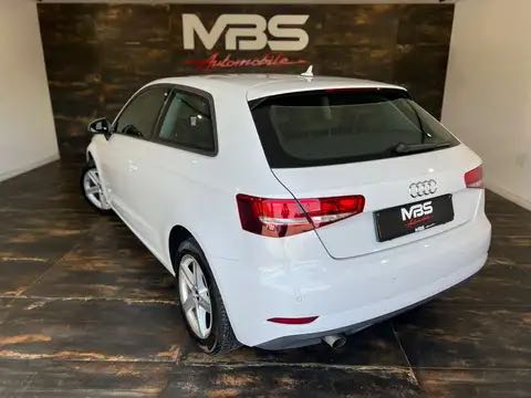 Audi A3 1.6 TDi S TRONIC * GPS * RADARS * CRUISE * XENON