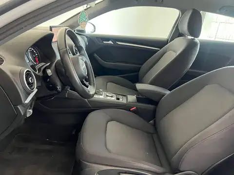 Audi A3 1.6 TDi S TRONIC * GPS * RADARS * CRUISE * XENON