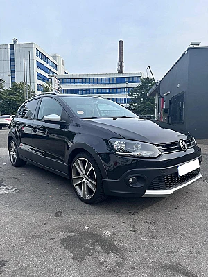 Volkswagen Polo V (2) 1.4 TDI 90 BLUEMOTION TECHNOLOGY CROSS POLO 5P