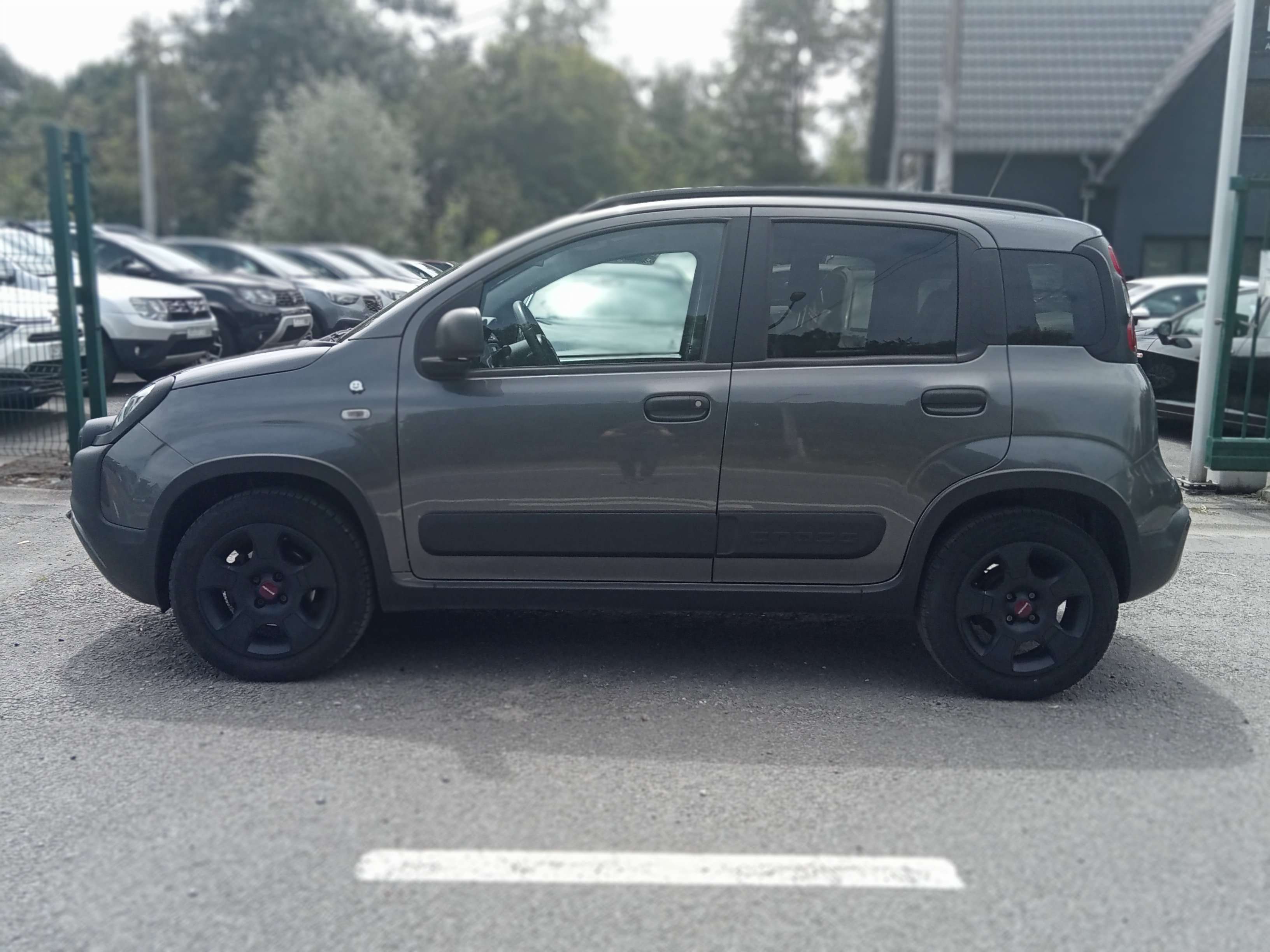 Fiat Panda 1.2 CROSS / A.C / RADIO /CAPTEURS AR/GARANTIE 1AN