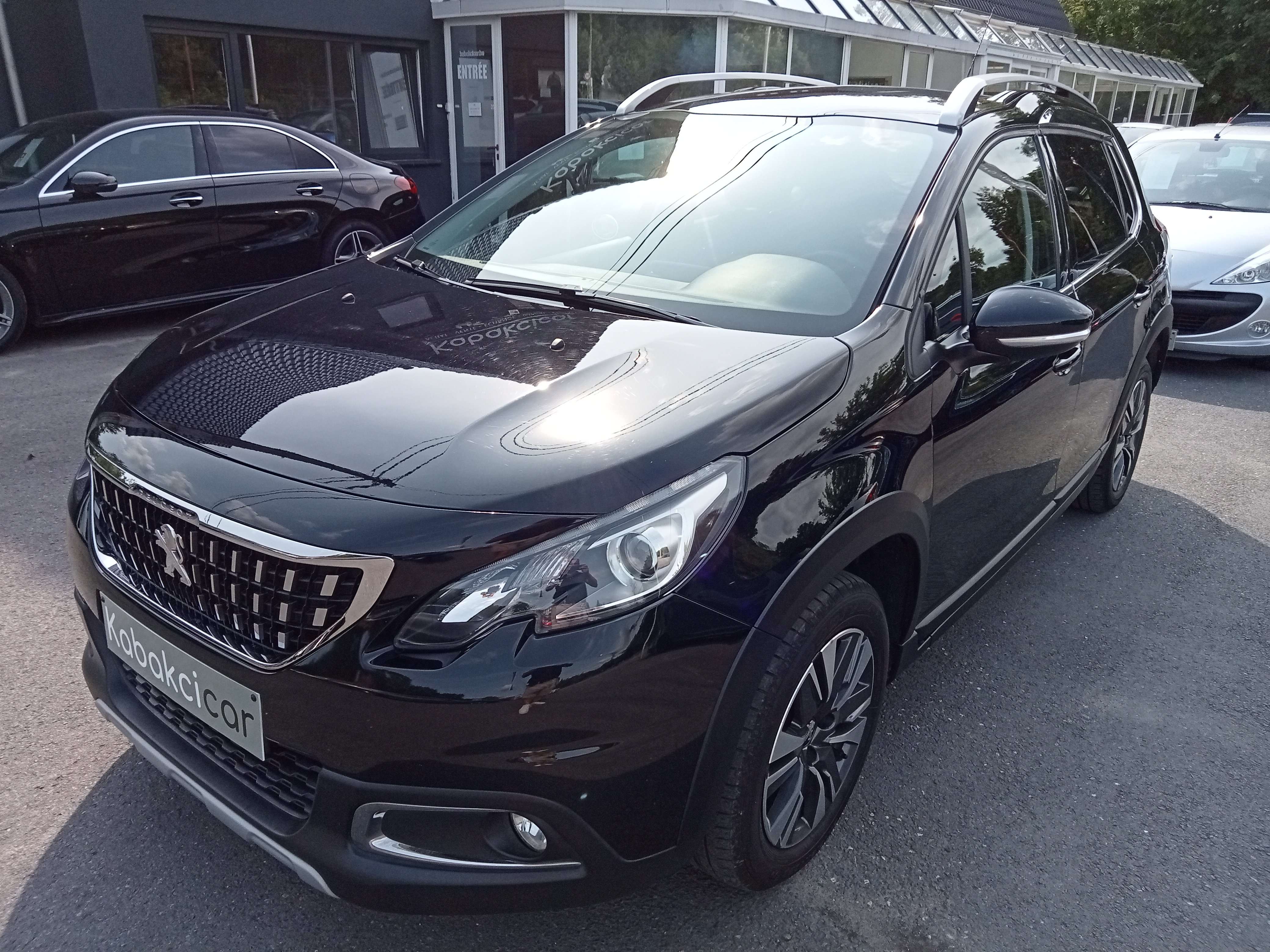 Peugeot 2008 1.6 BlueHDi 100ch/TOIT PANO/GPS/CAPTAR/GARANTIE1AN