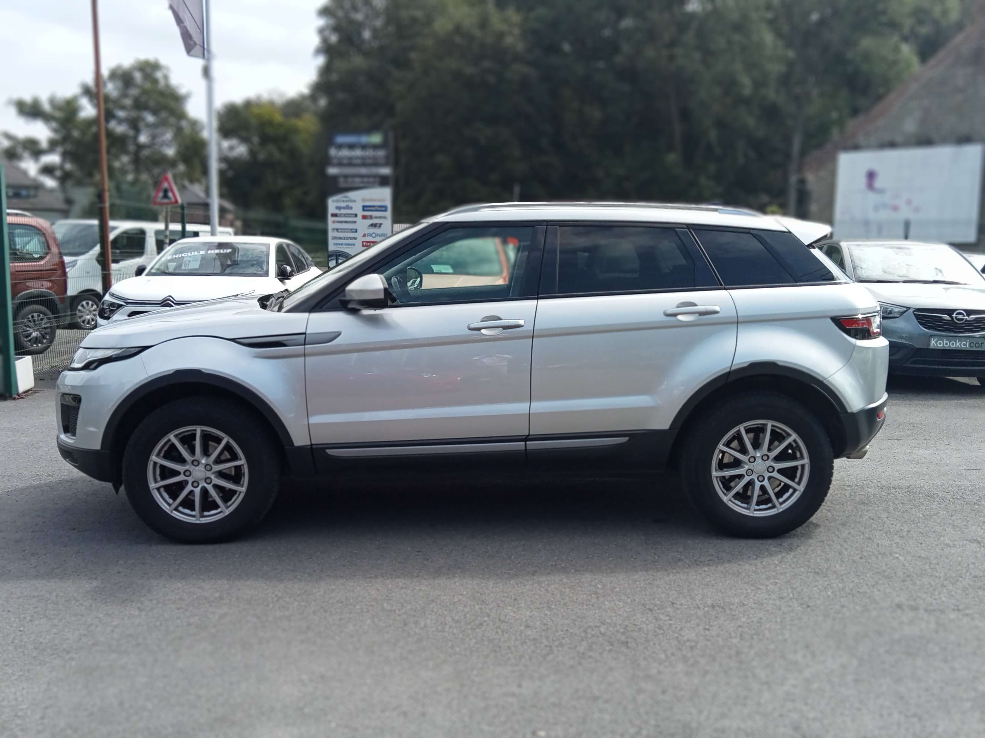 Land Rover Range Rover Evoque 2.0D 2WD /GPS/TEL/A C/CAPT/CAM REC/GARANTIE 1AN