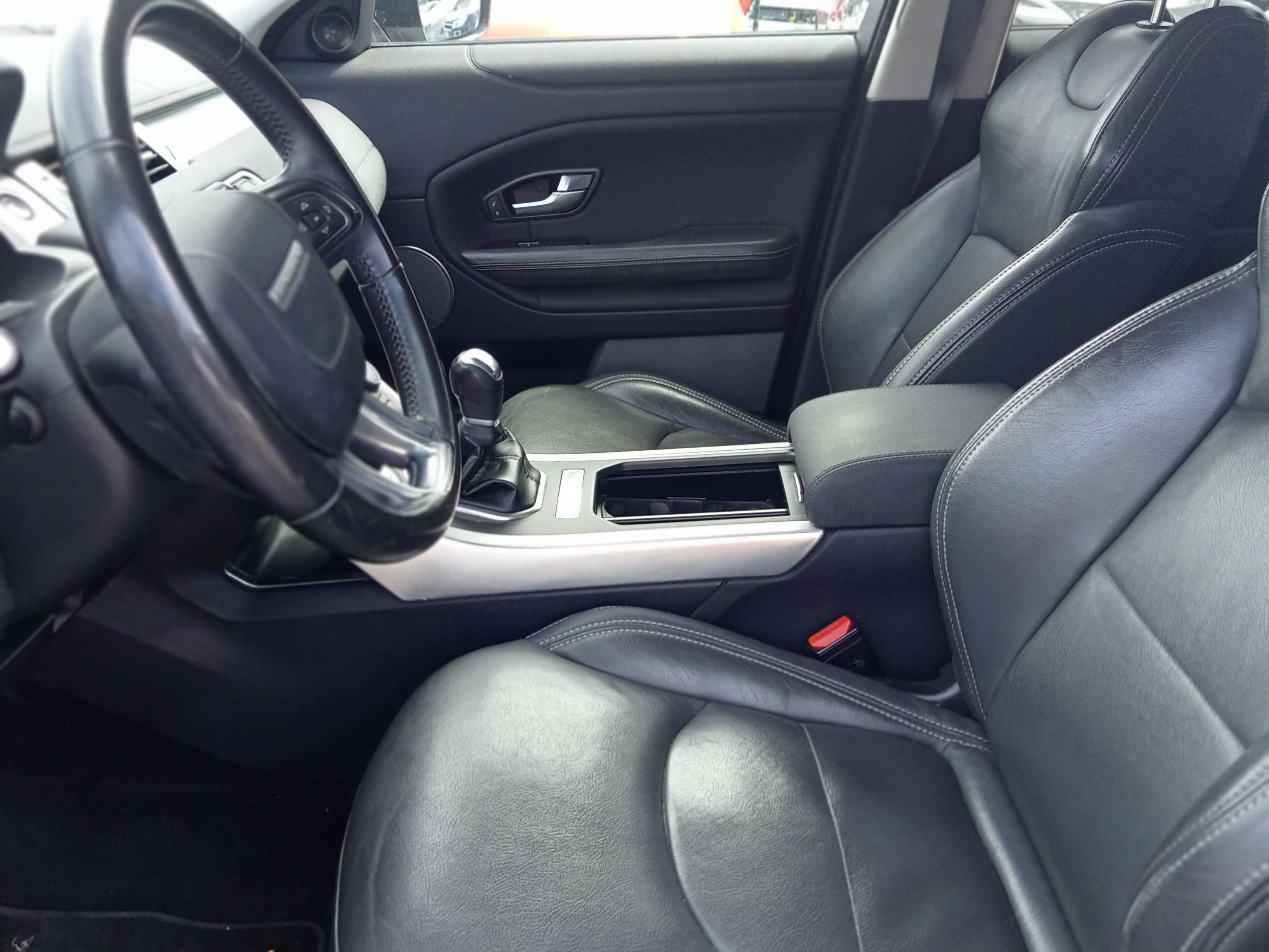 Land Rover Range Rover Evoque 2.0D 2WD /GPS/TEL/A C/CAPT/CAM REC/GARANTIE 1AN