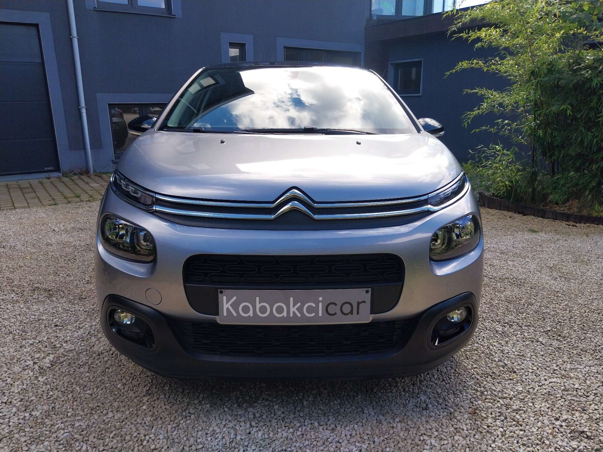 Citroen C3 1.2i 83 FEEL - Petit Budget Faible Kilométrage - Garantie 12 Mois avec Entretien Effectué - Dispo Rapide - Zone LEZ Ok